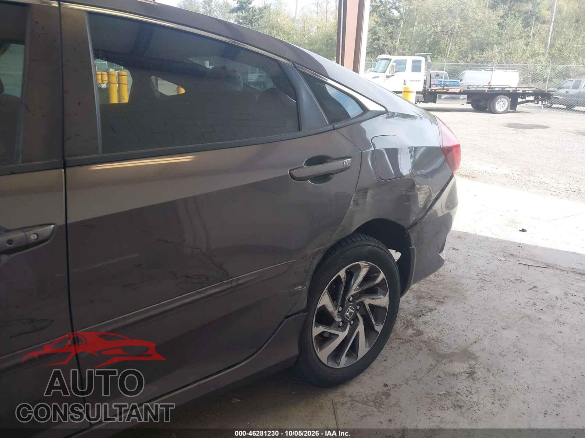 HONDA CIVIC 2016 - 2HGFC2F74GH542016