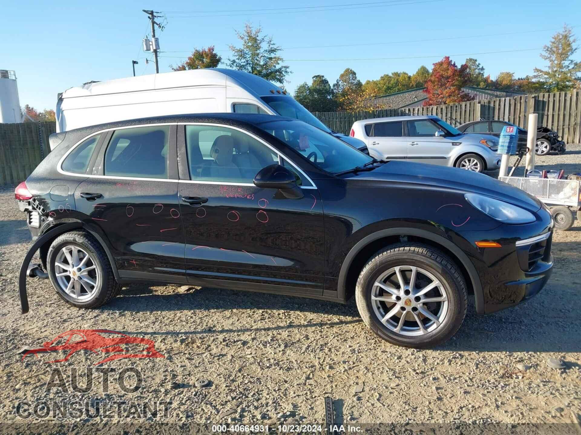 PORSCHE CAYENNE 2016 - WP1AA2A26GLA03683