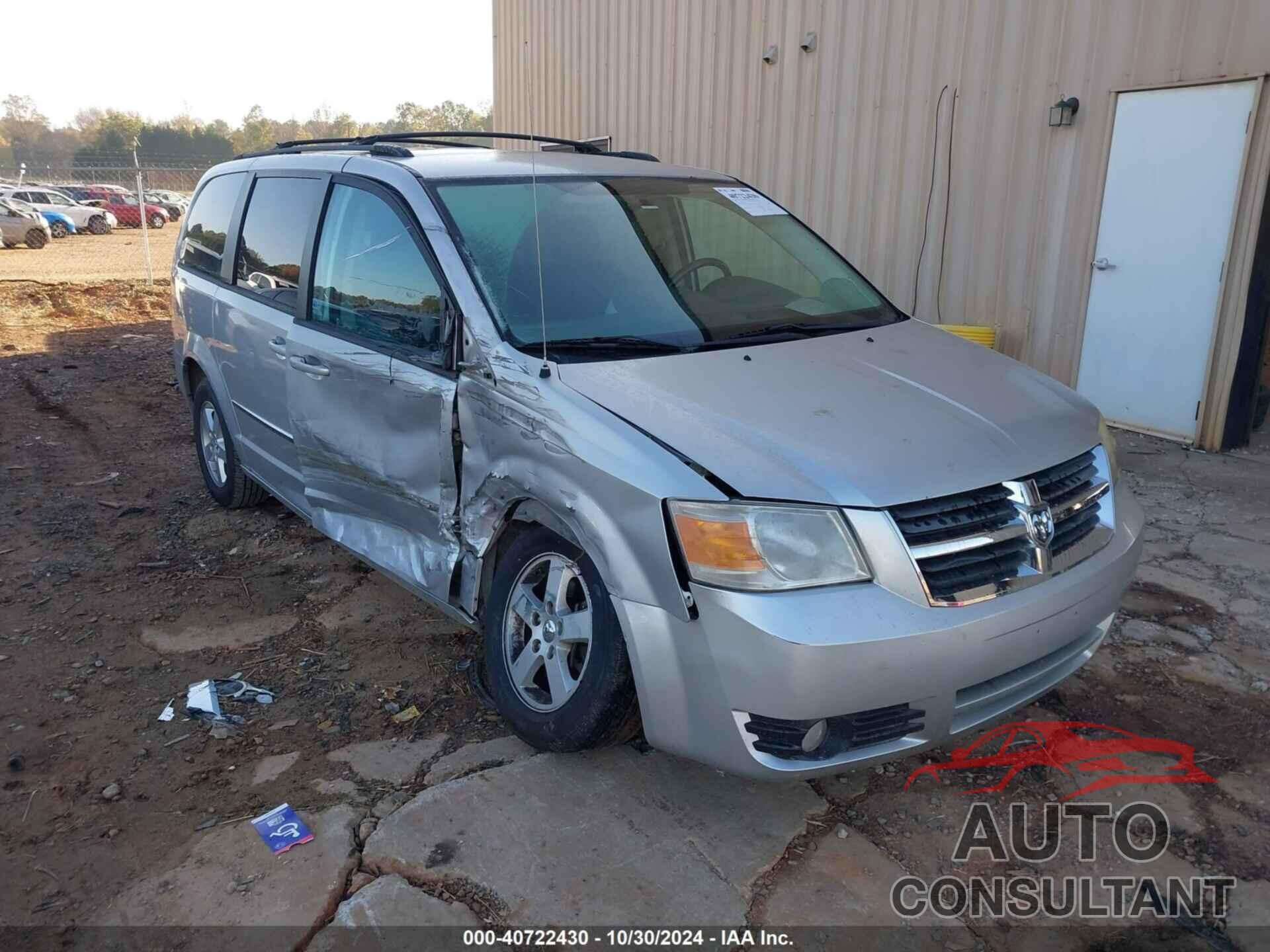 DODGE GRAND CARAVAN 2010 - 2D4RN5D11AR256165