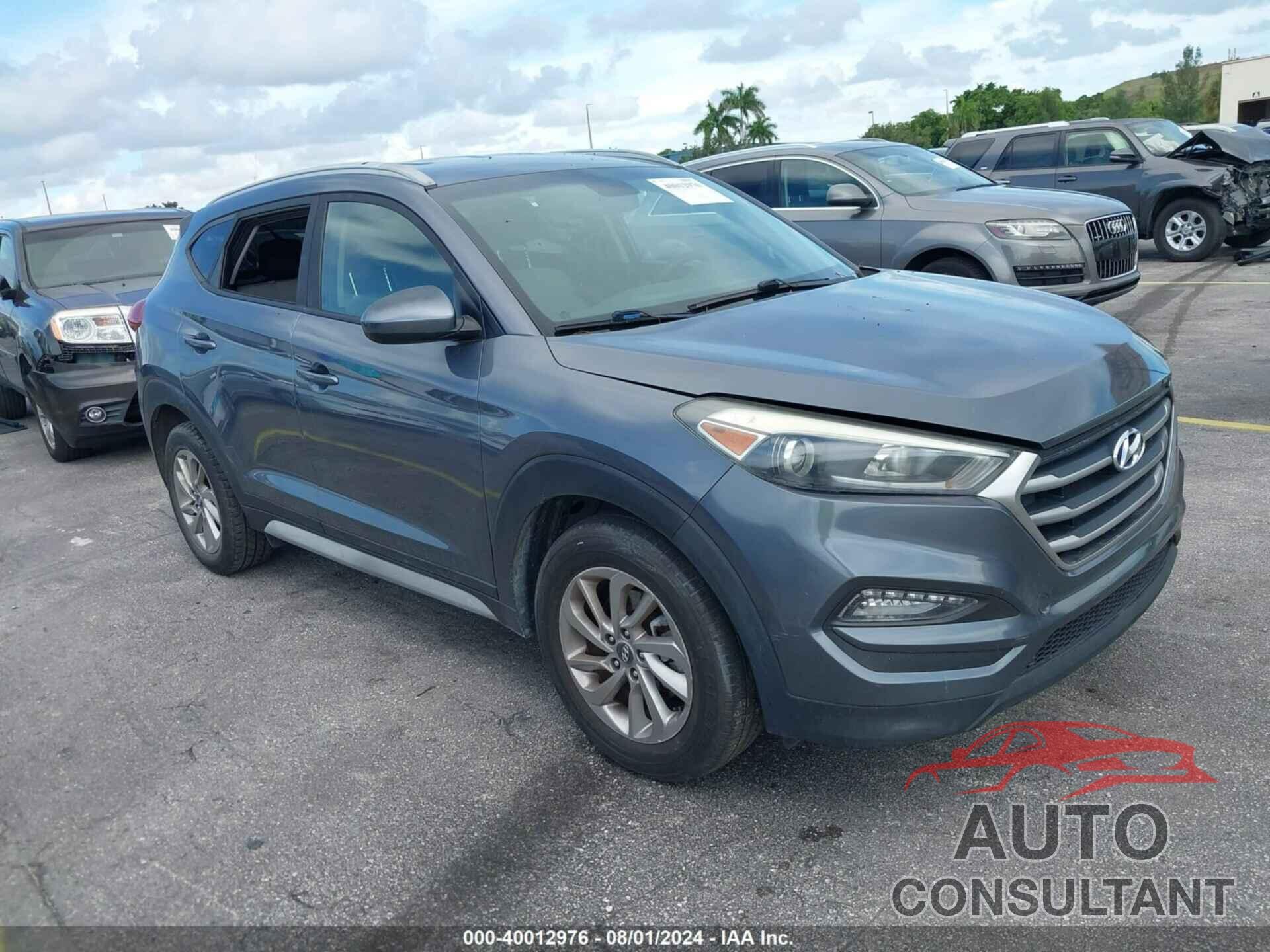 HYUNDAI TUCSON 2018 - KM8J33A49JU647789