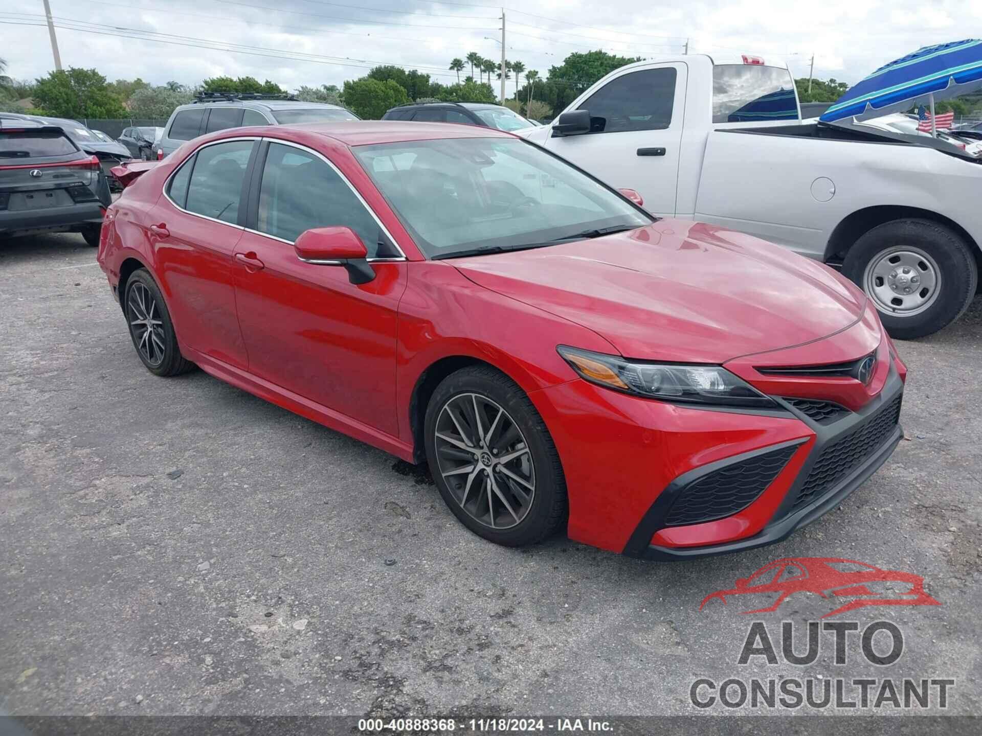 TOYOTA CAMRY 2023 - 4T1G11AK0PU100700