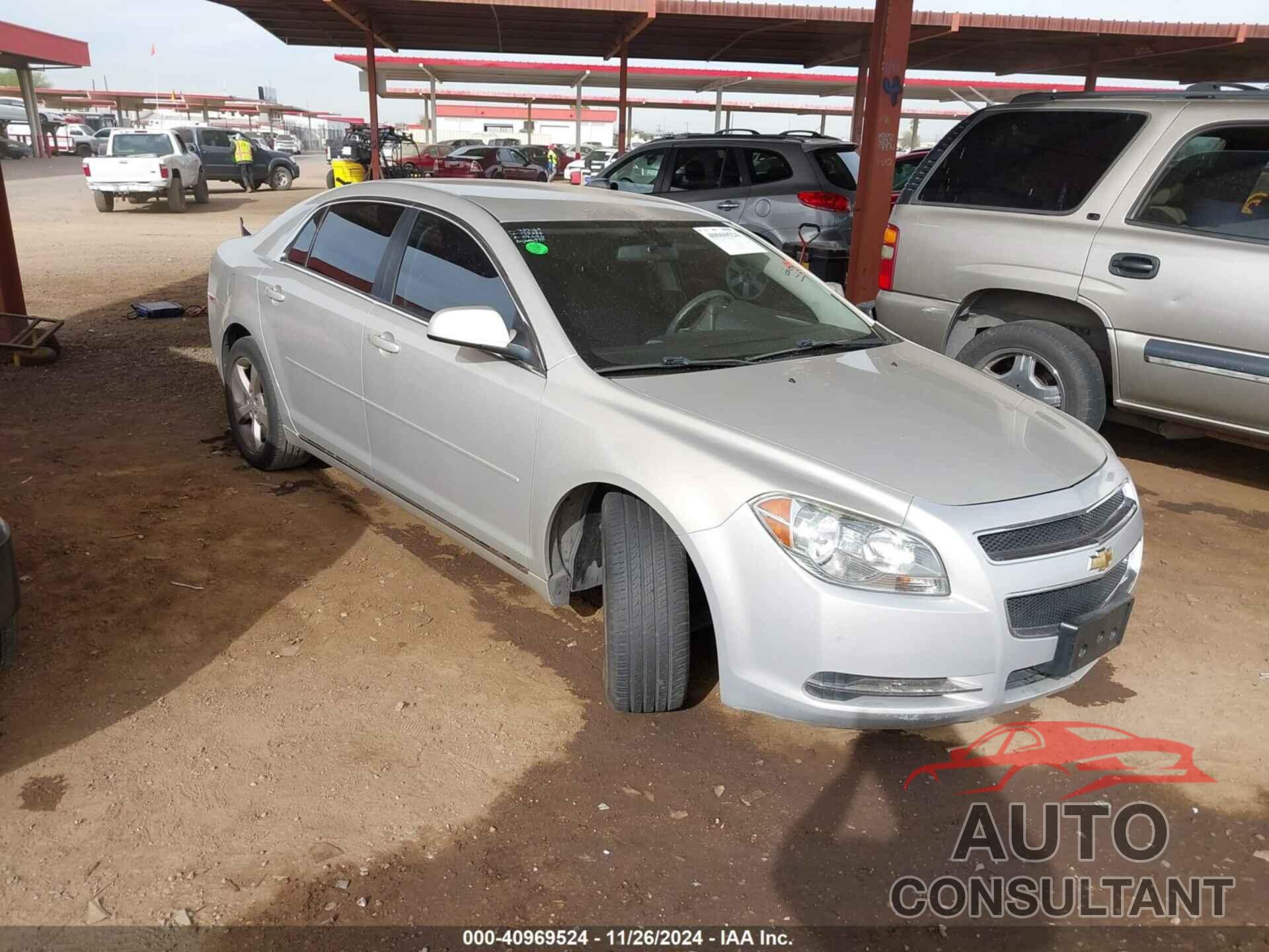 CHEVROLET MALIBU 2011 - 1G1ZC5E12BF133686