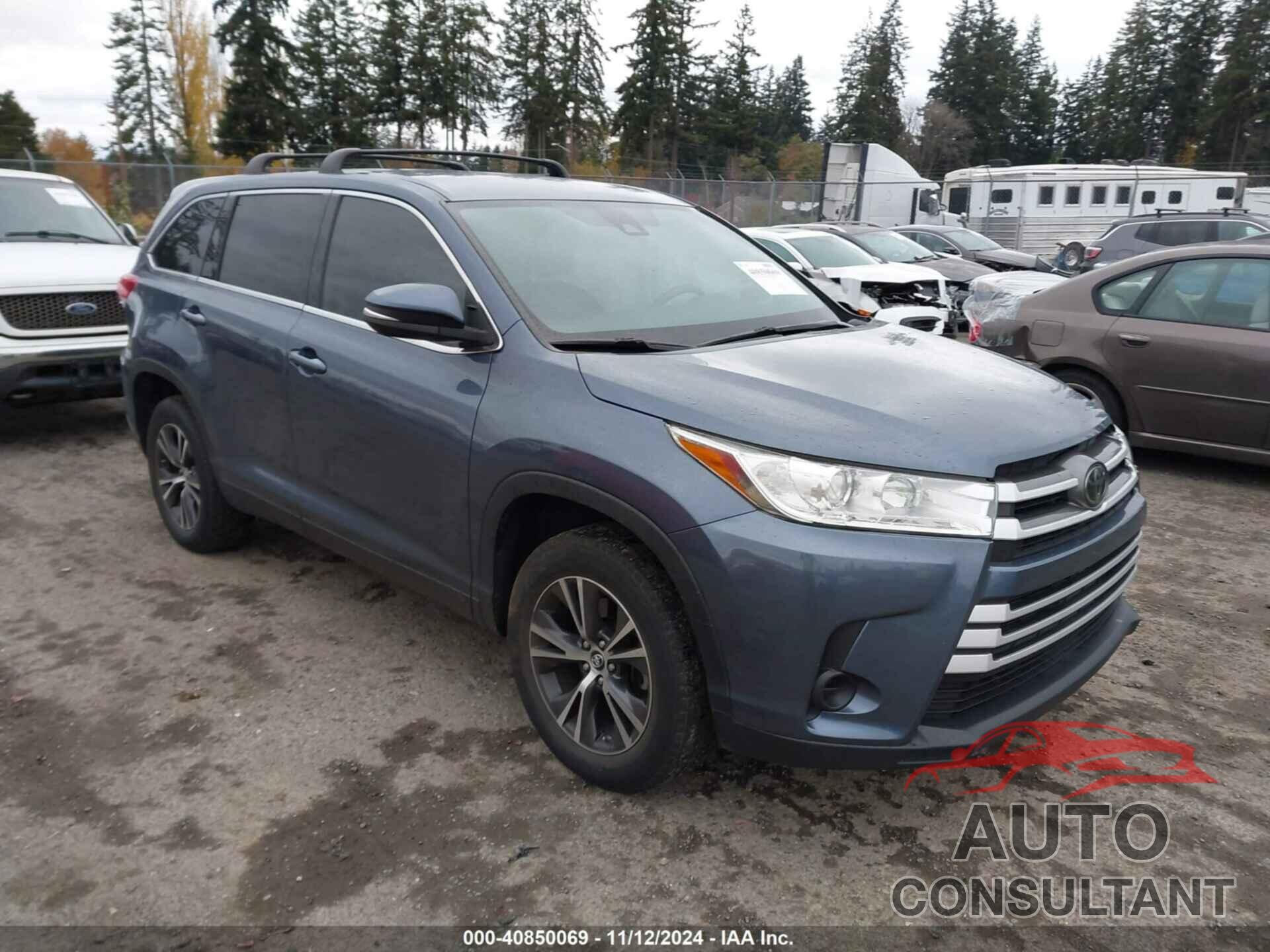 TOYOTA HIGHLANDER 2019 - 5TDZZRFH7KS322424