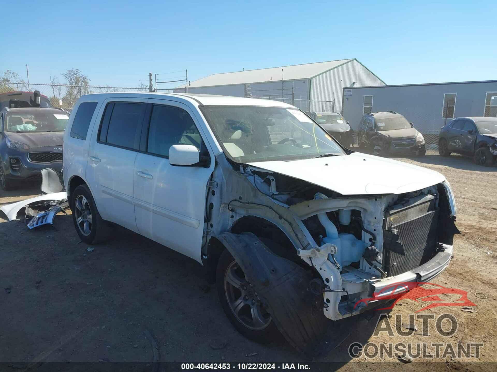 HONDA PILOT 2015 - 5FNYF3H30FB027789