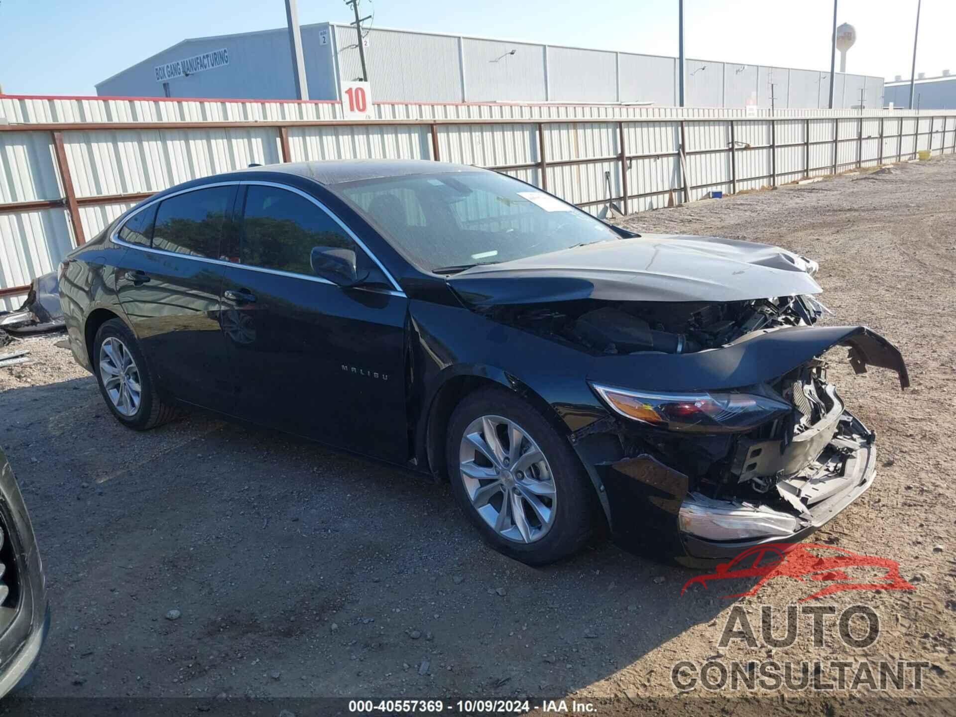 CHEVROLET MALIBU 2022 - 1G1ZD5ST1NF153631