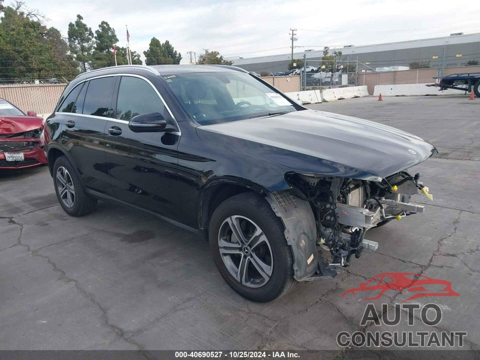 MERCEDES-BENZ GLC 300 2020 - WDC0G8EB0LF750630