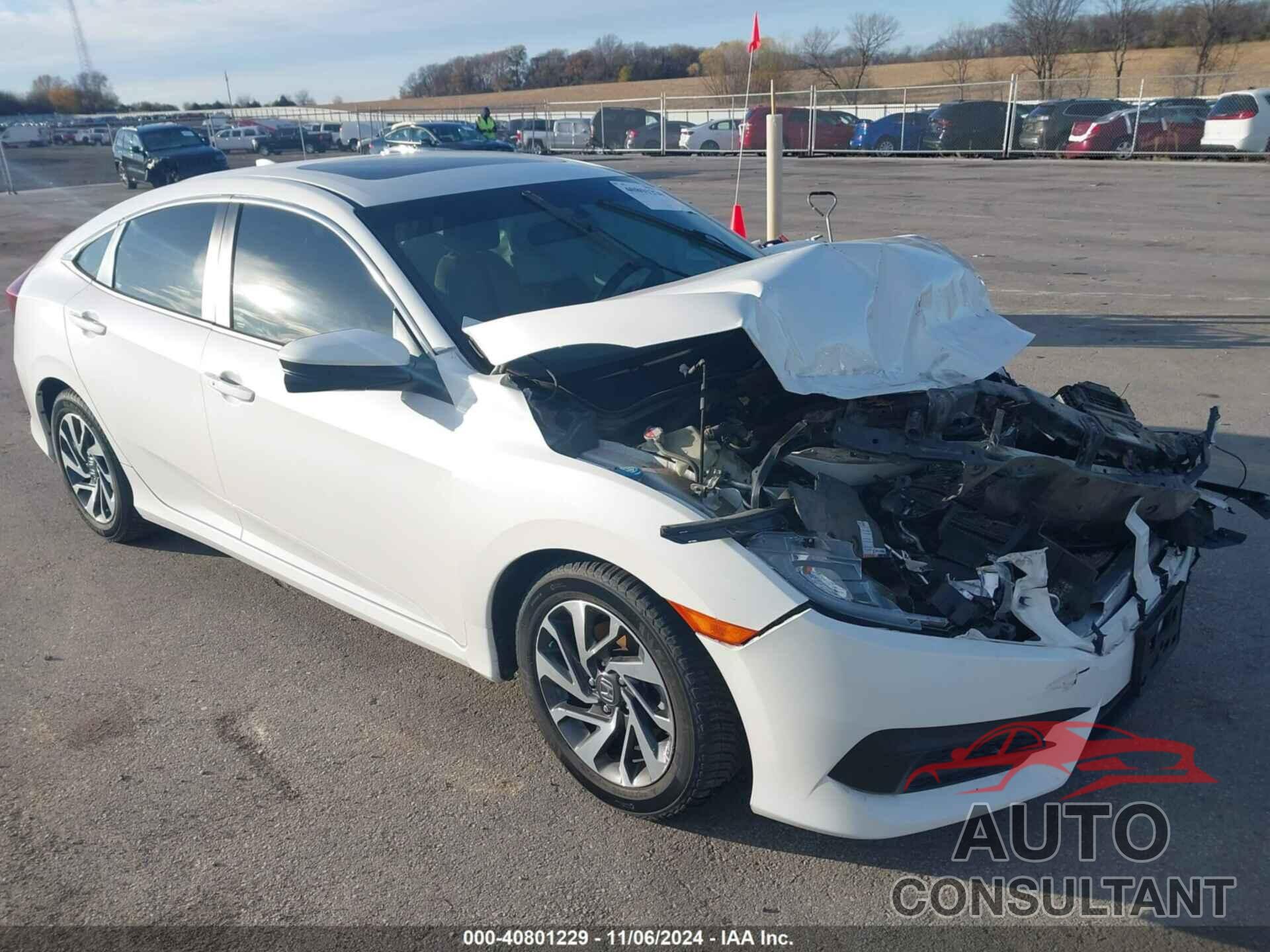 HONDA CIVIC 2018 - 19XFC2F79JE011301
