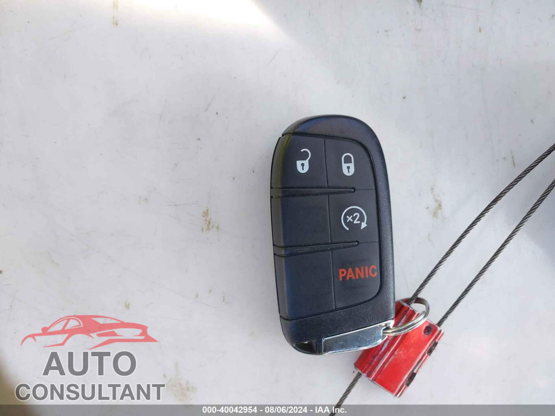 JEEP COMPASS 2018 - 3C4NJDBB6JT304558