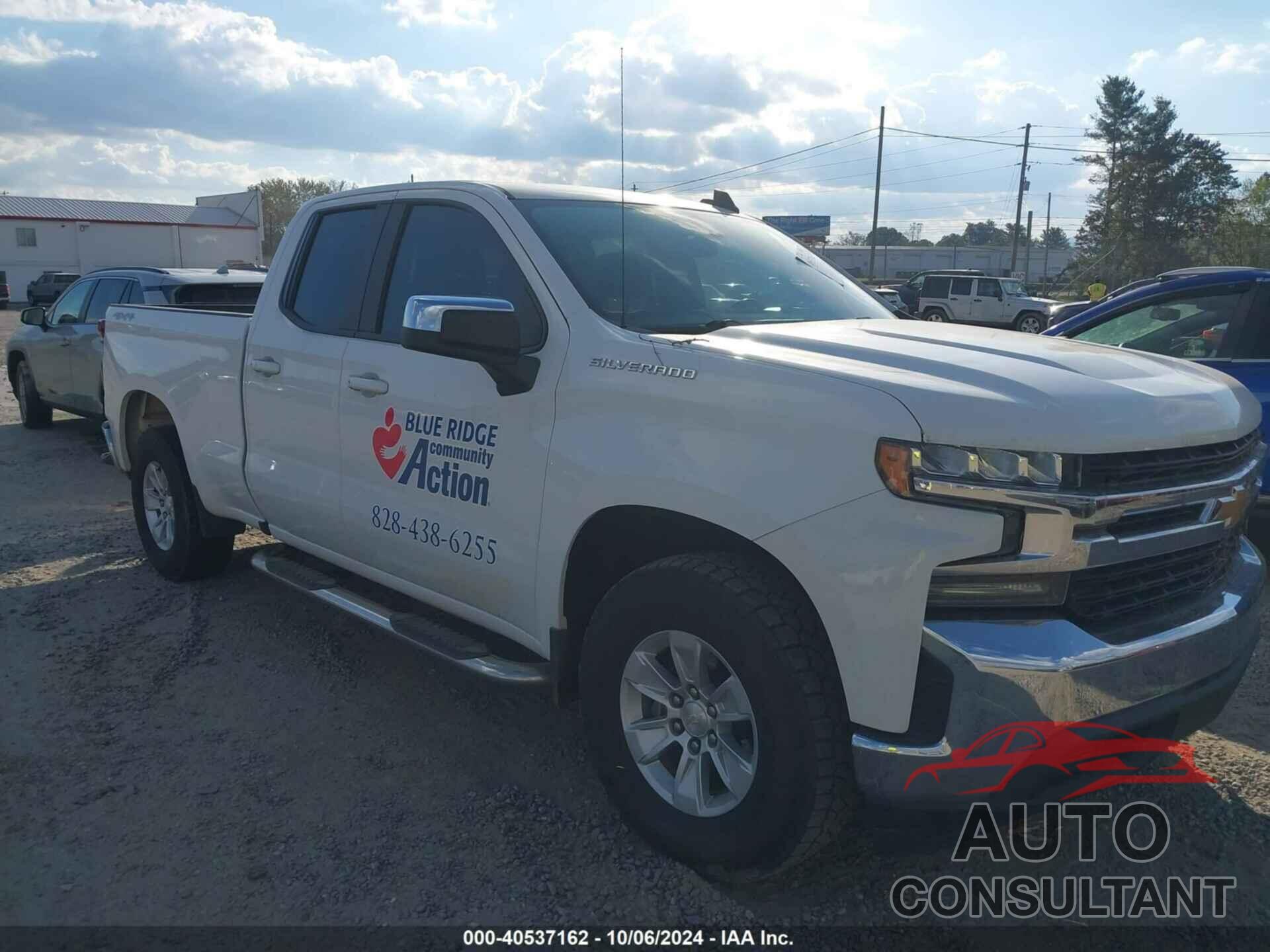 CHEVROLET SILVERADO 1500 2019 - 1GCRYDEK8KZ297891