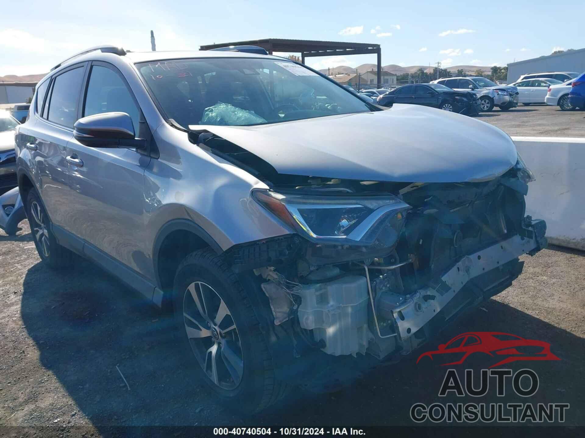 TOYOTA RAV4 2018 - 2T3RFREV5JW787863