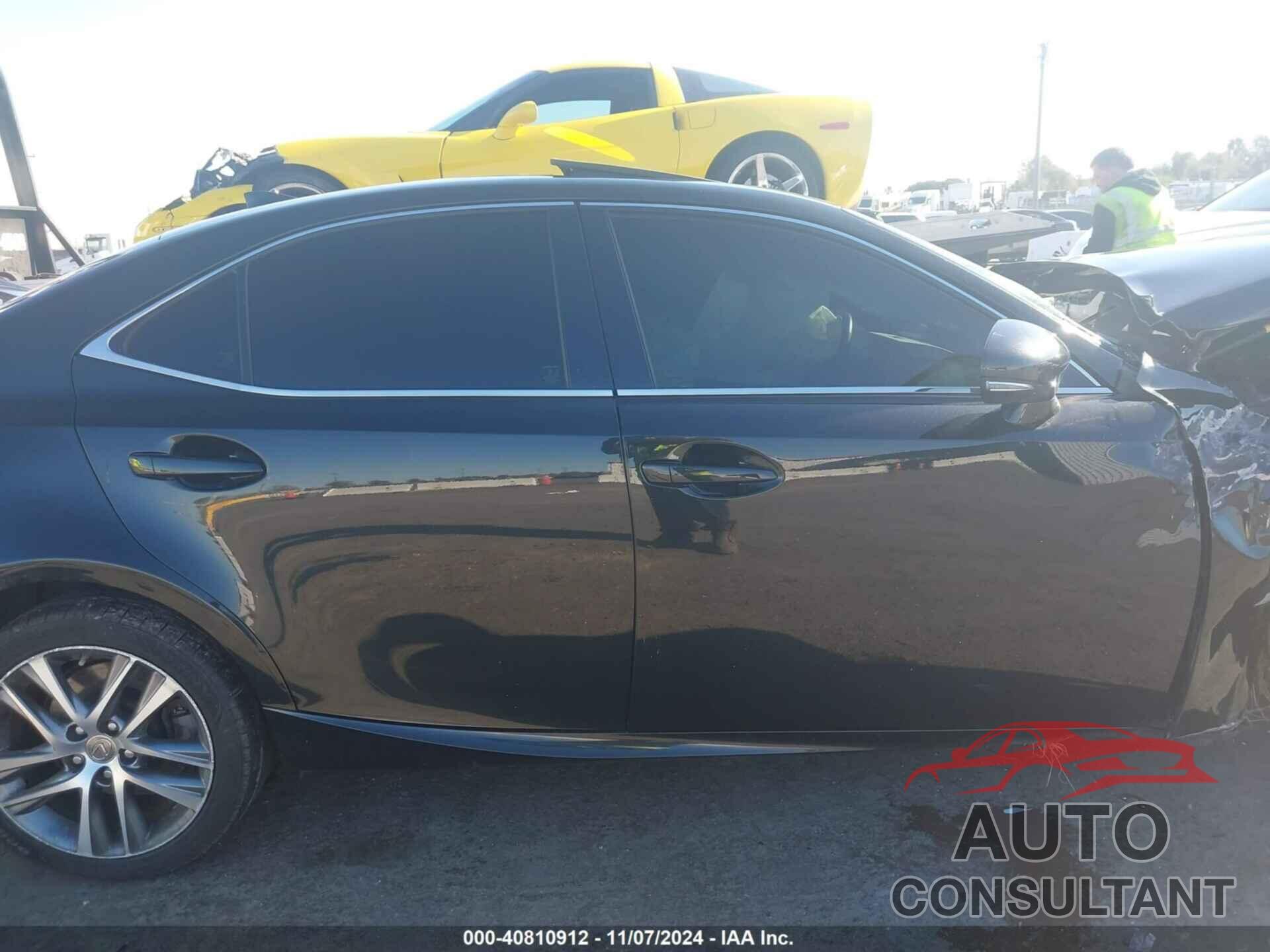 LEXUS IS 300 2019 - JTHBA1D23K5099666