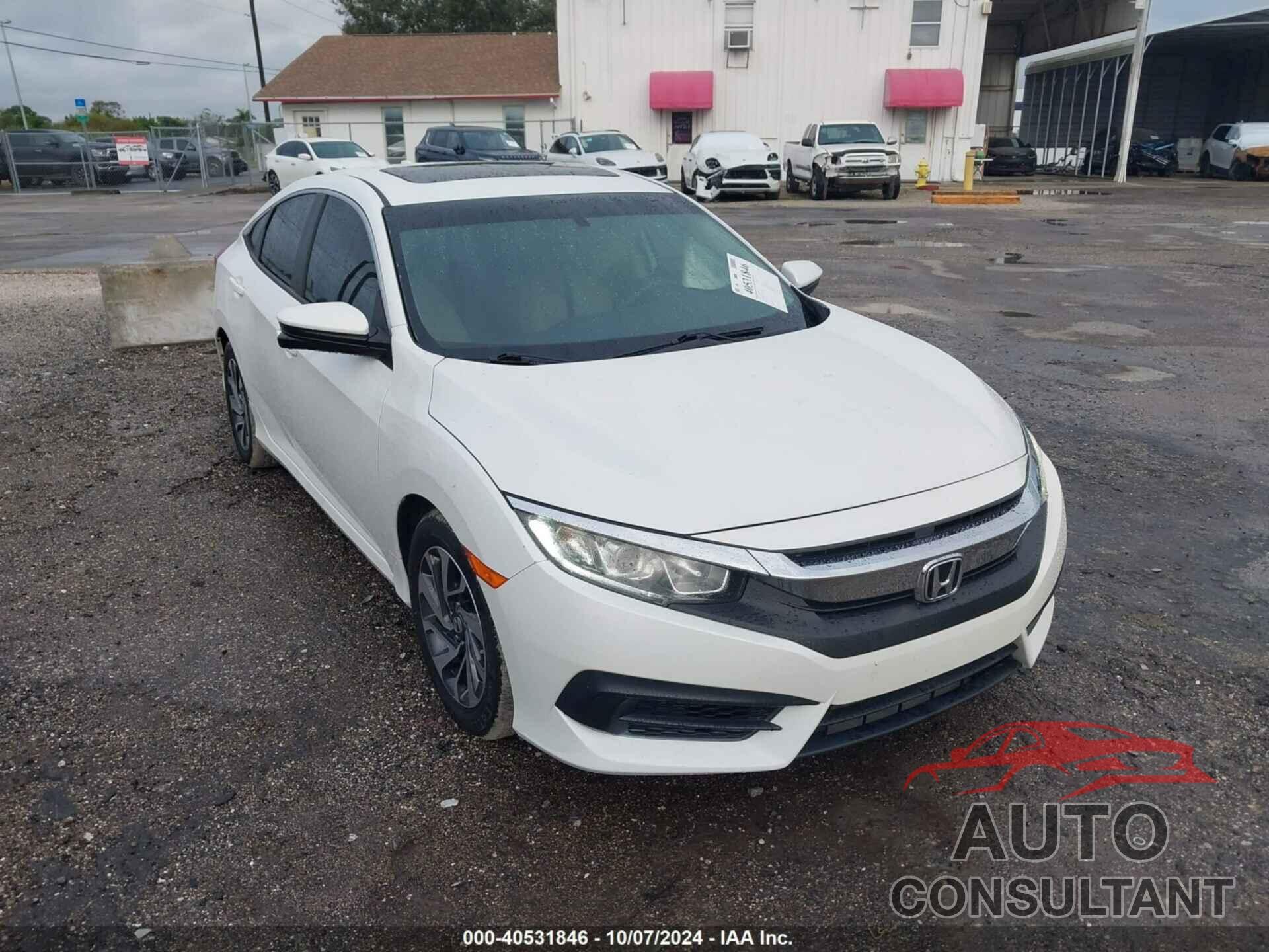 HONDA CIVIC 2018 - 2HGFC2F73JH553452