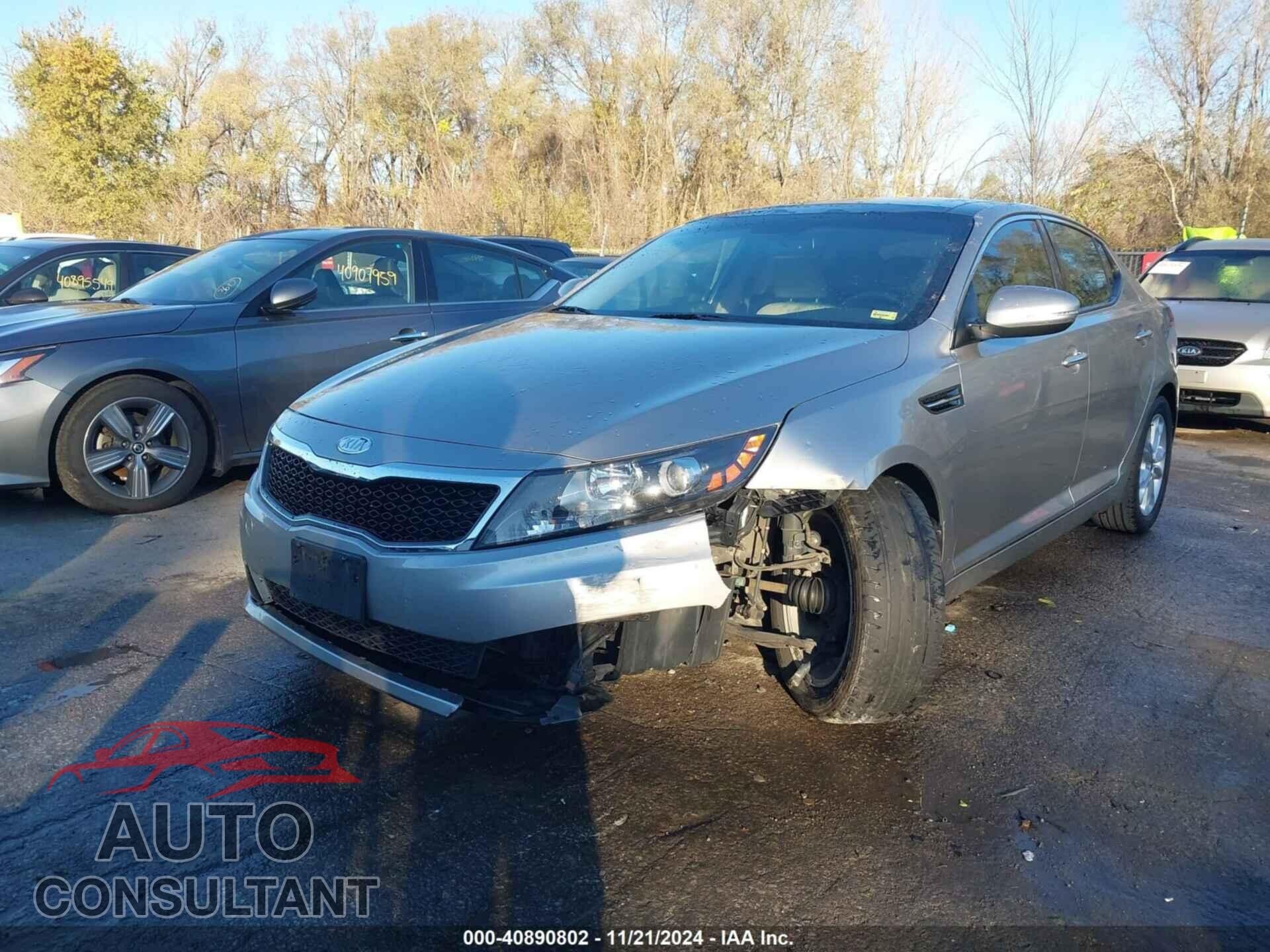 KIA OPTIMA 2011 - KNAGN4A79B5083367