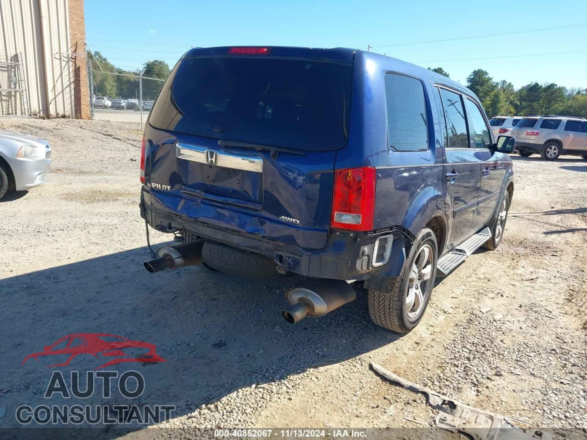 HONDA PILOT 2013 - 5FNYF4H7XDB005157