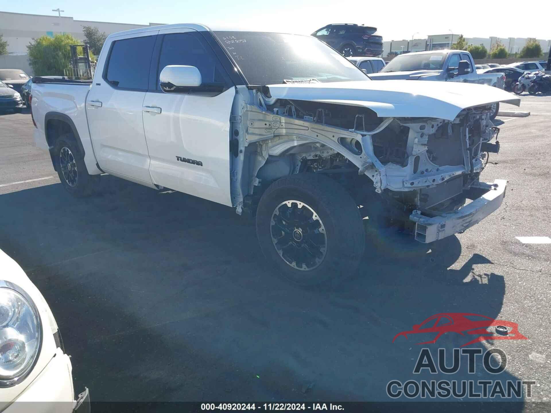 TOYOTA TUNDRA 2022 - 5TFLA5AB0NX008542