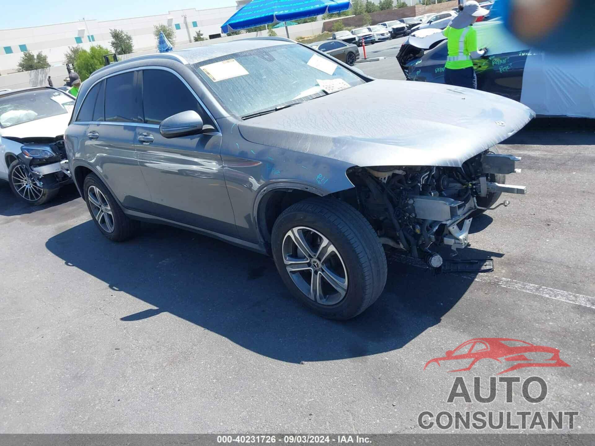 MERCEDES-BENZ GLC 300 2018 - WDC0G4JB0JV070972