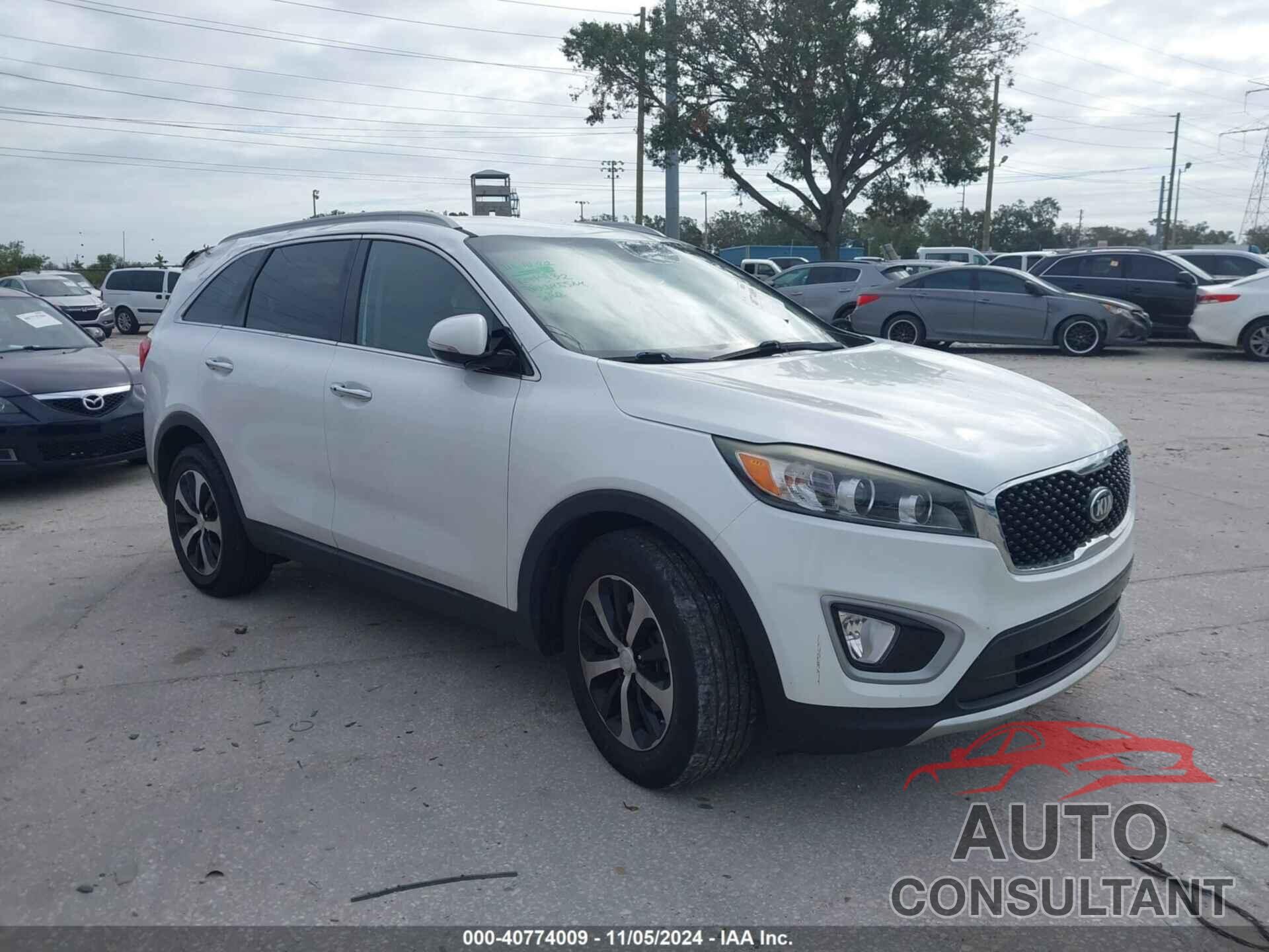 KIA SORENTO 2018 - 5XYPH4A18JG406206