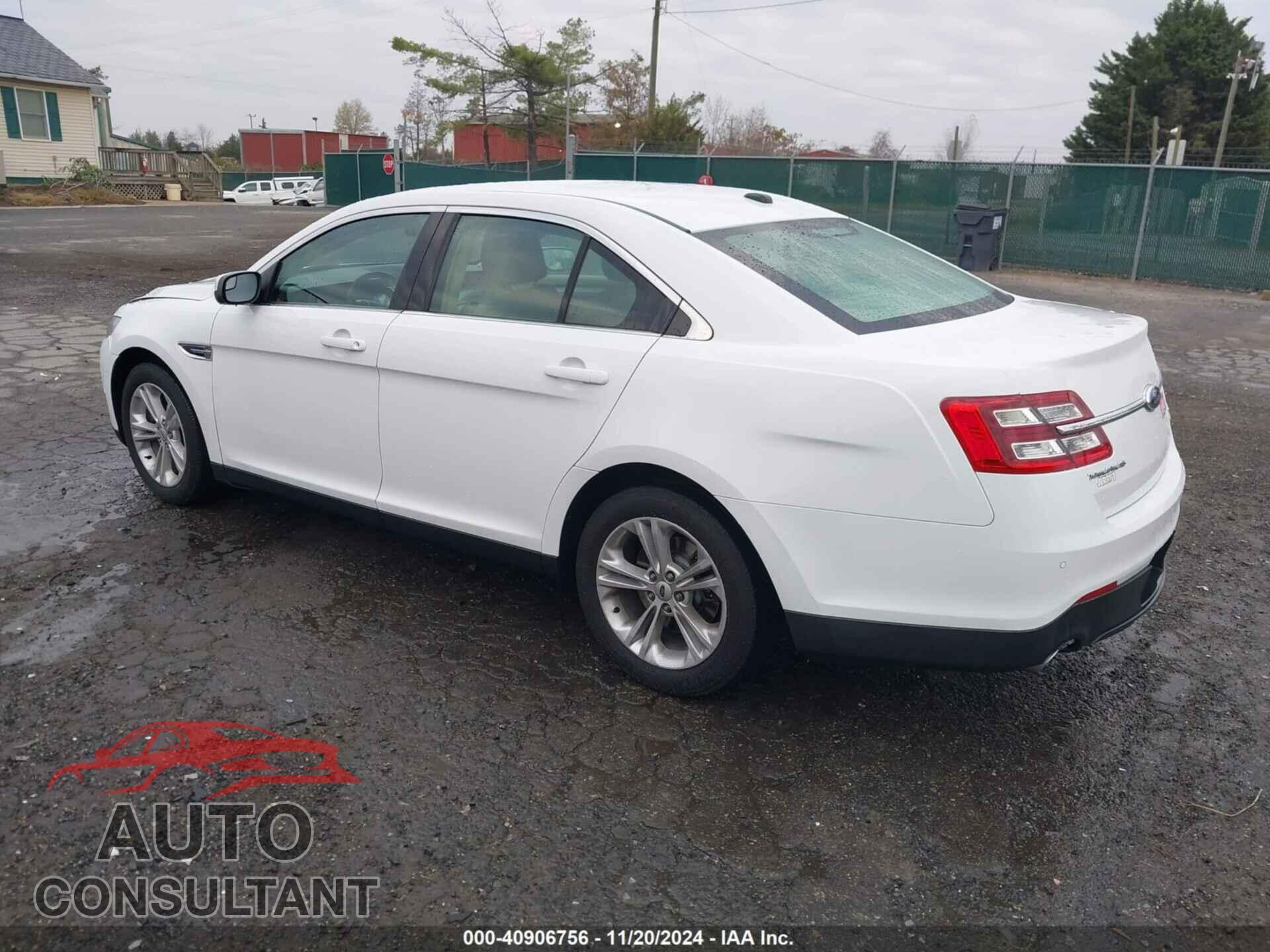 FORD TAURUS 2013 - 1FAHP2E82DG111449