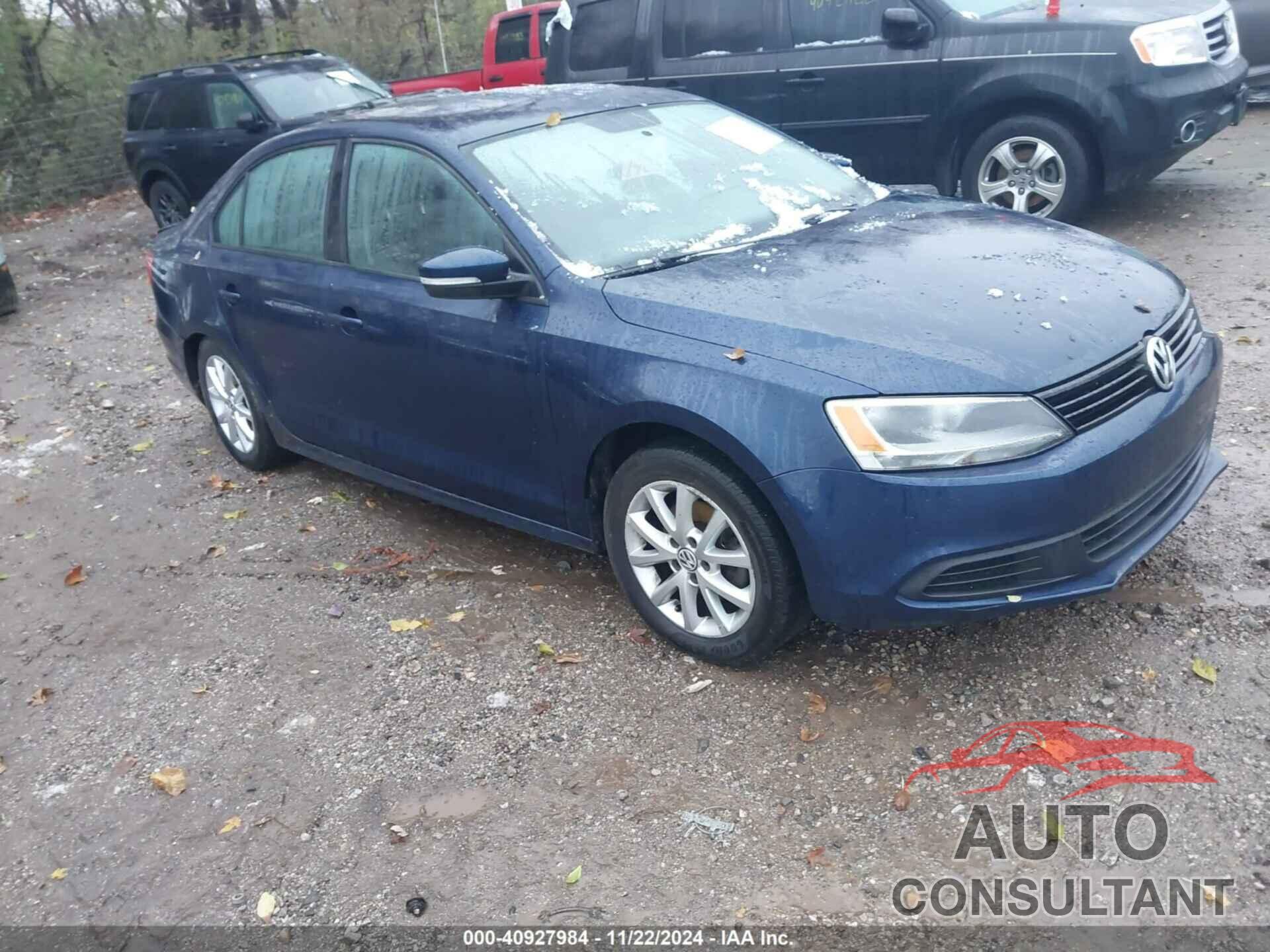 VOLKSWAGEN JETTA 2011 - 3VWDZ7AJ6BM396410