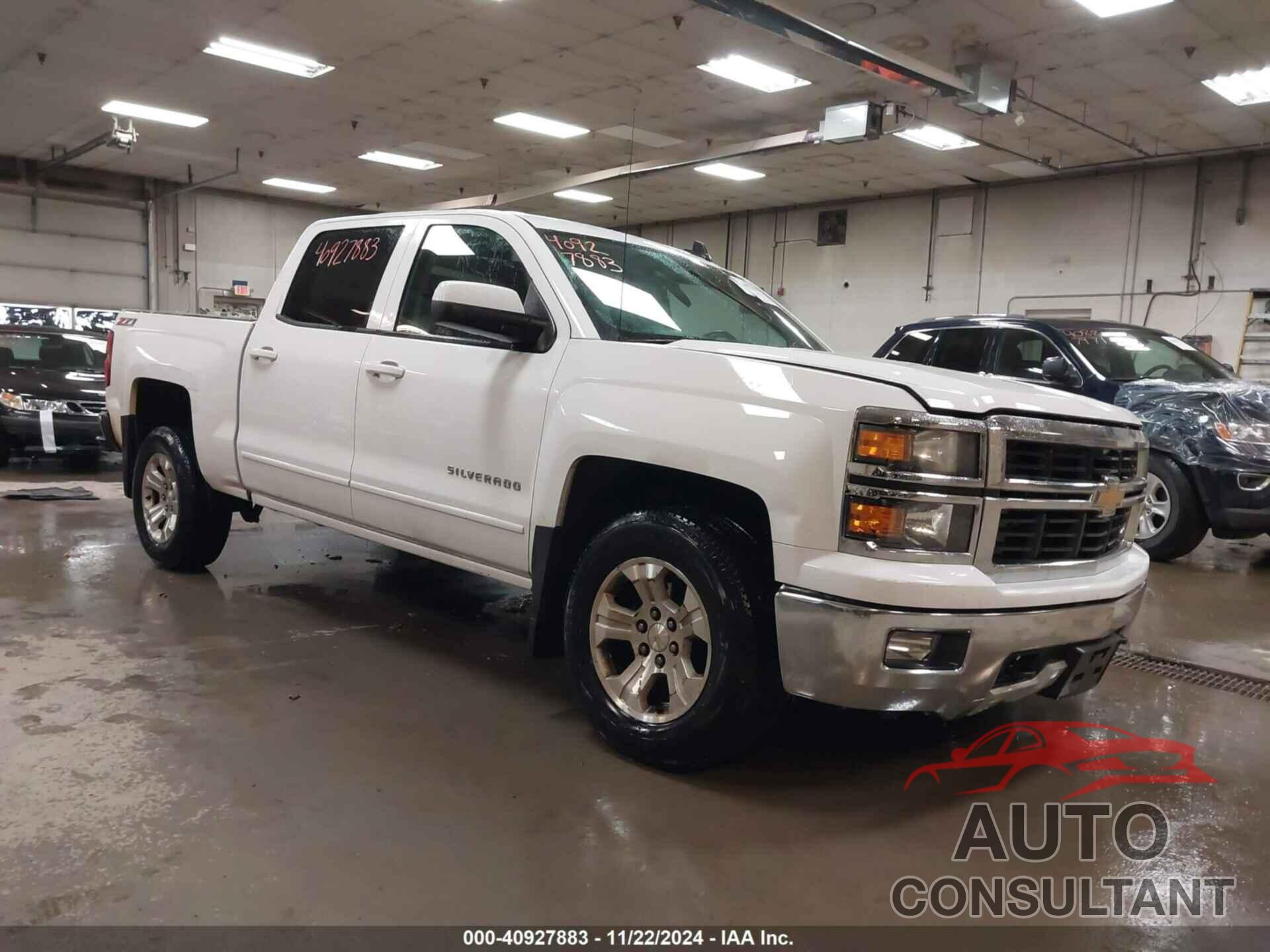 CHEVROLET SILVERADO 1500 2015 - 3GCUKREH4FG235052