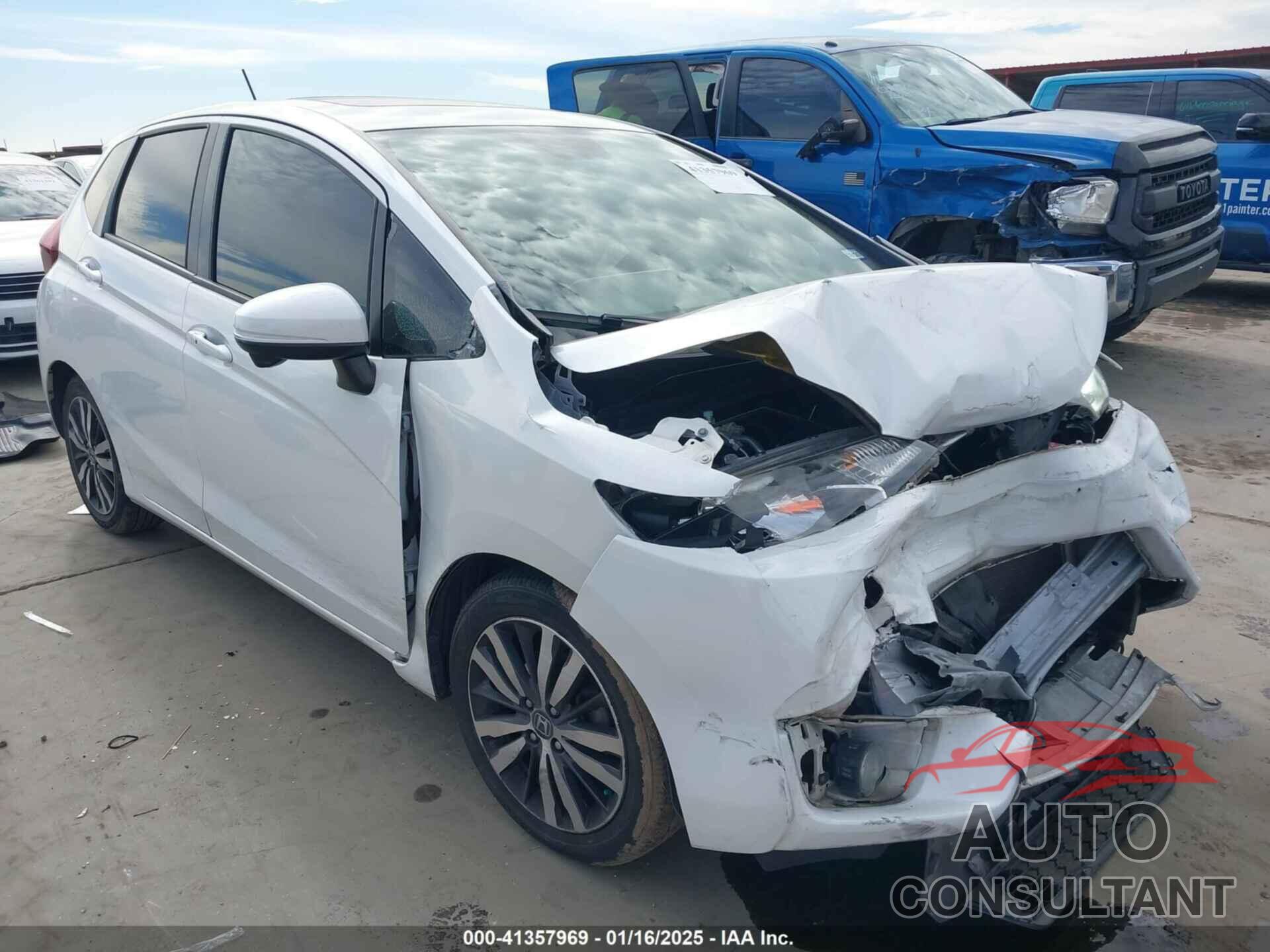 HONDA FIT 2016 - JHMGK5H71GX019938