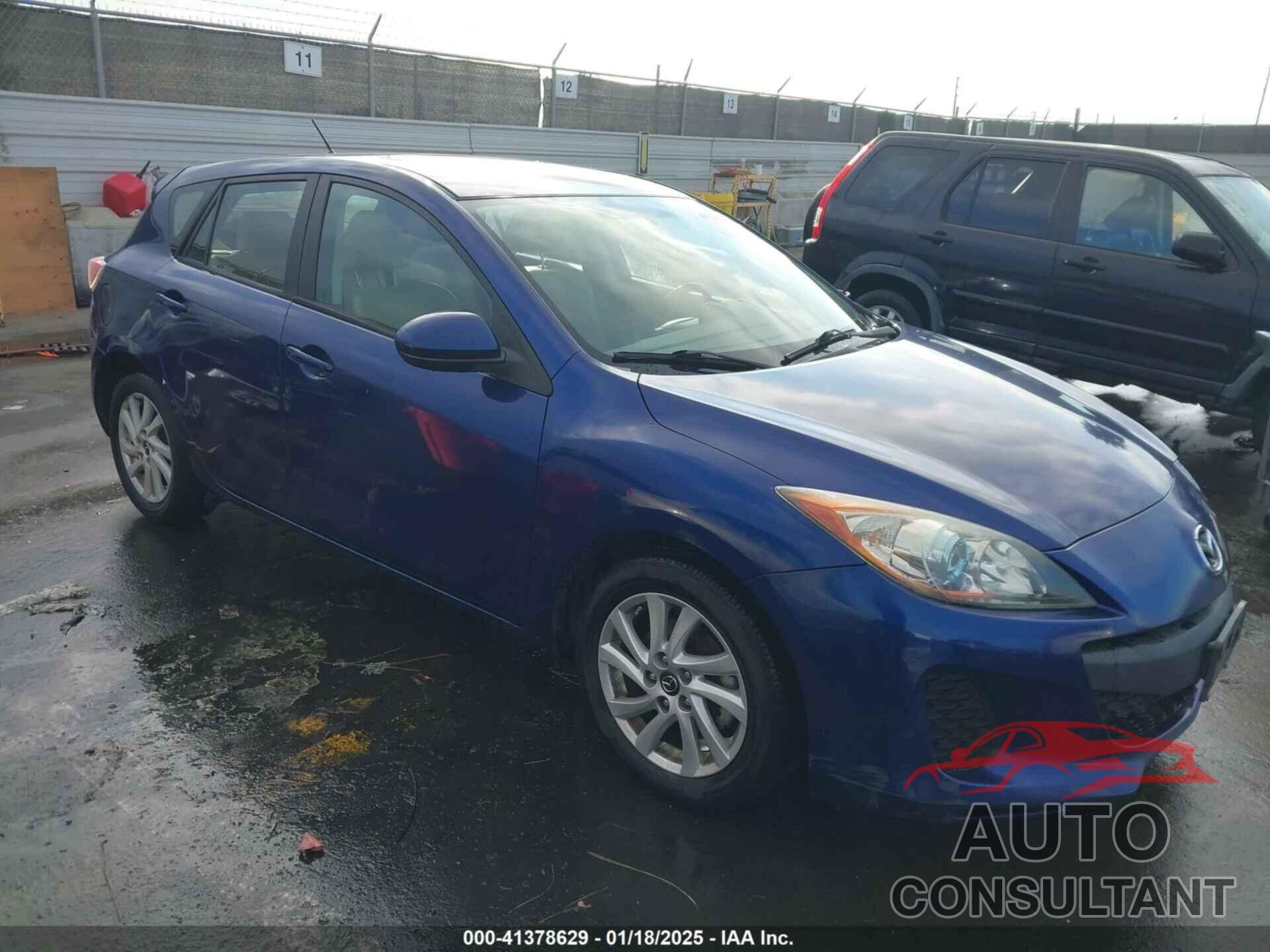 MAZDA MAZDA3 2013 - JM1BL1MP6D1748622