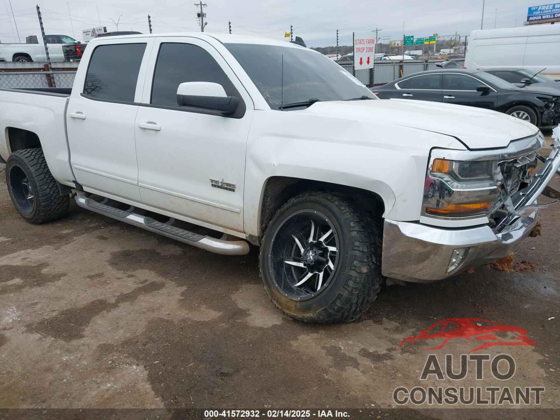 CHEVROLET SILVERADO 1500 2018 - 3GCUKREC5JG166403