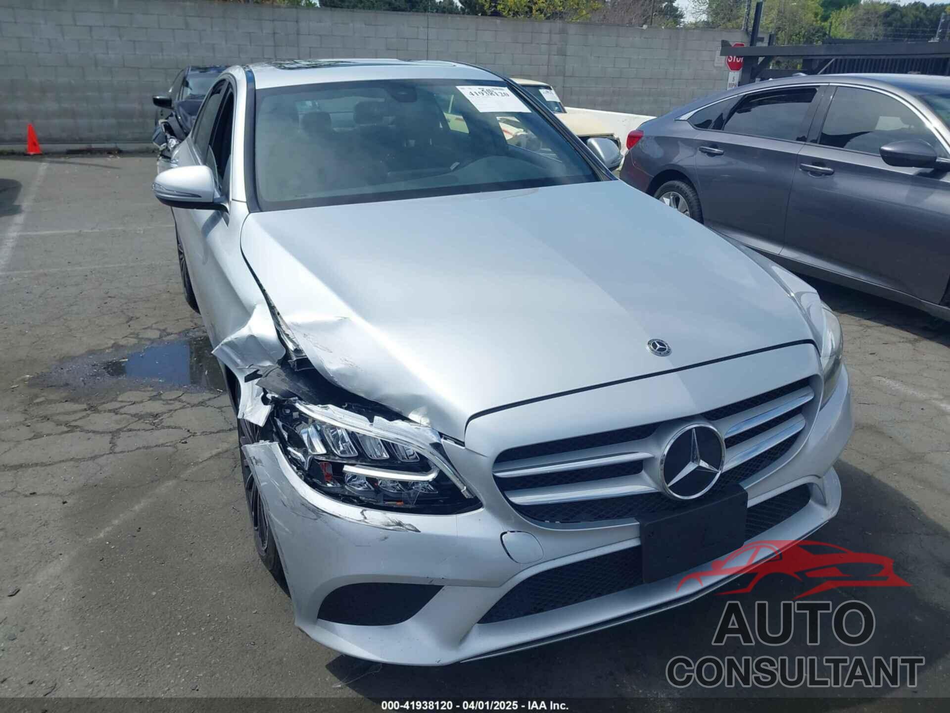 MERCEDES-BENZ C 300 2019 - 55SWF8DB3KU319429
