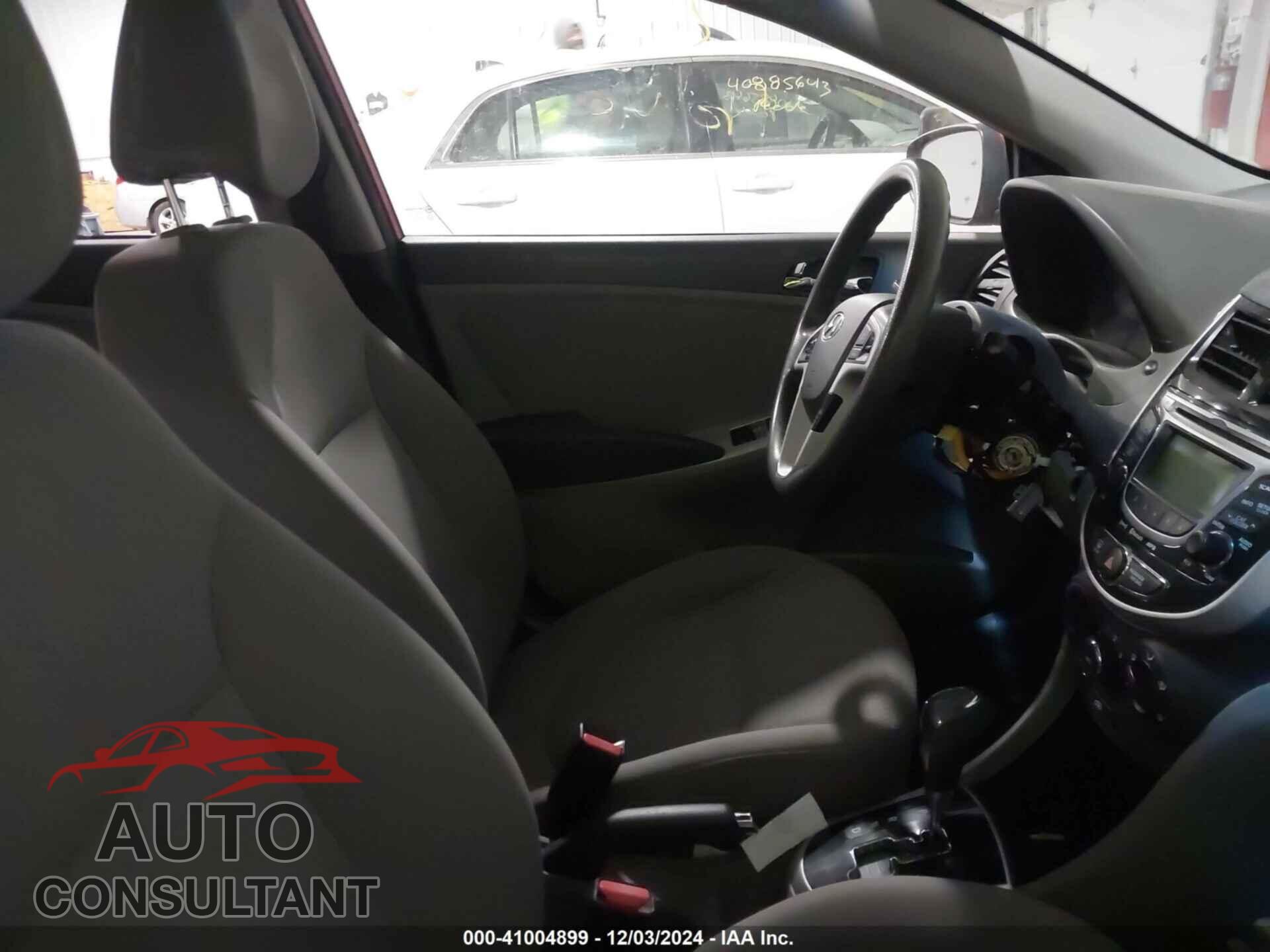 HYUNDAI ACCENT 2012 - KMHCU4AE8CU244832