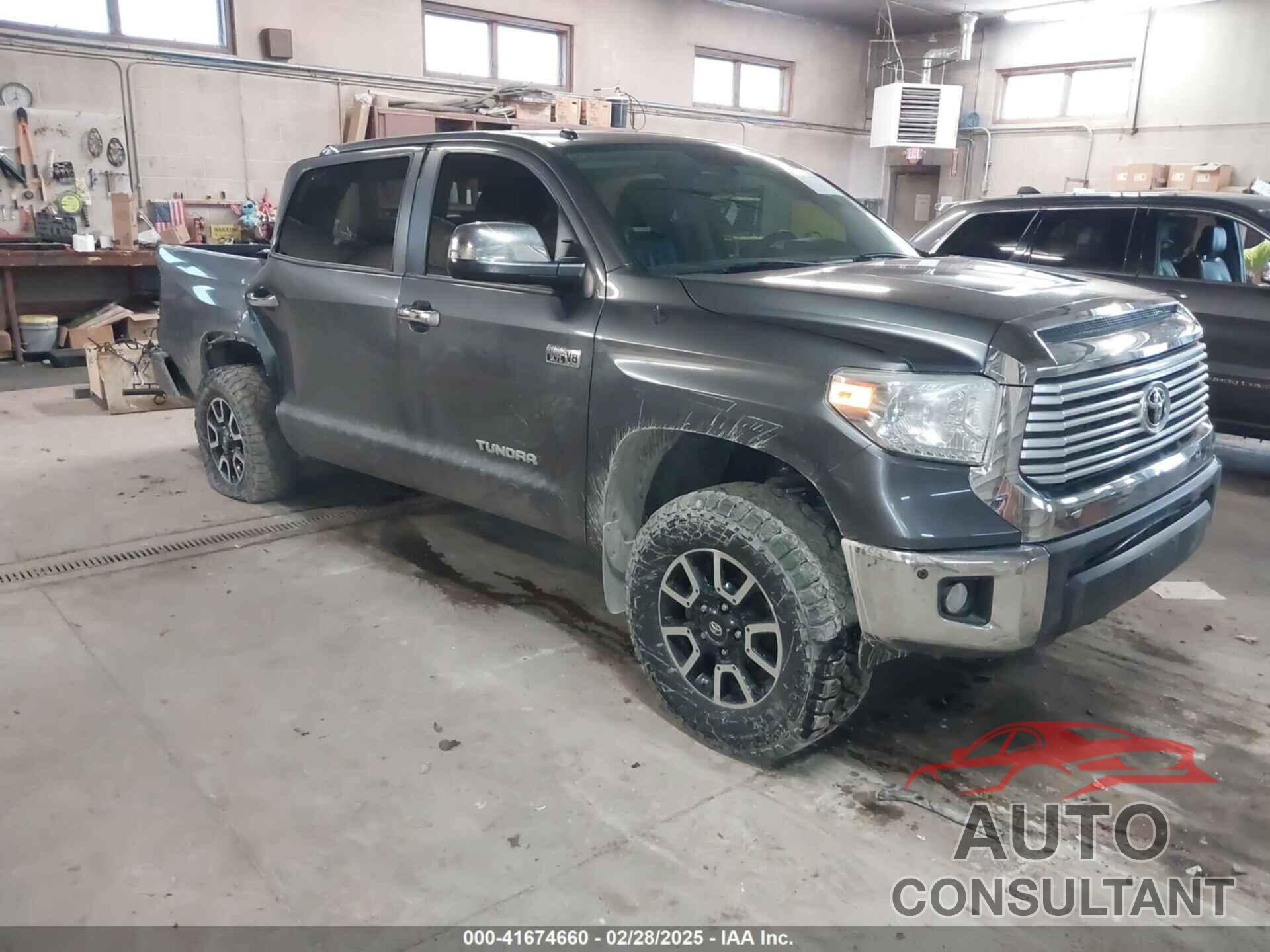 TOYOTA TUNDRA 2017 - 5TFHW5F10HX648214