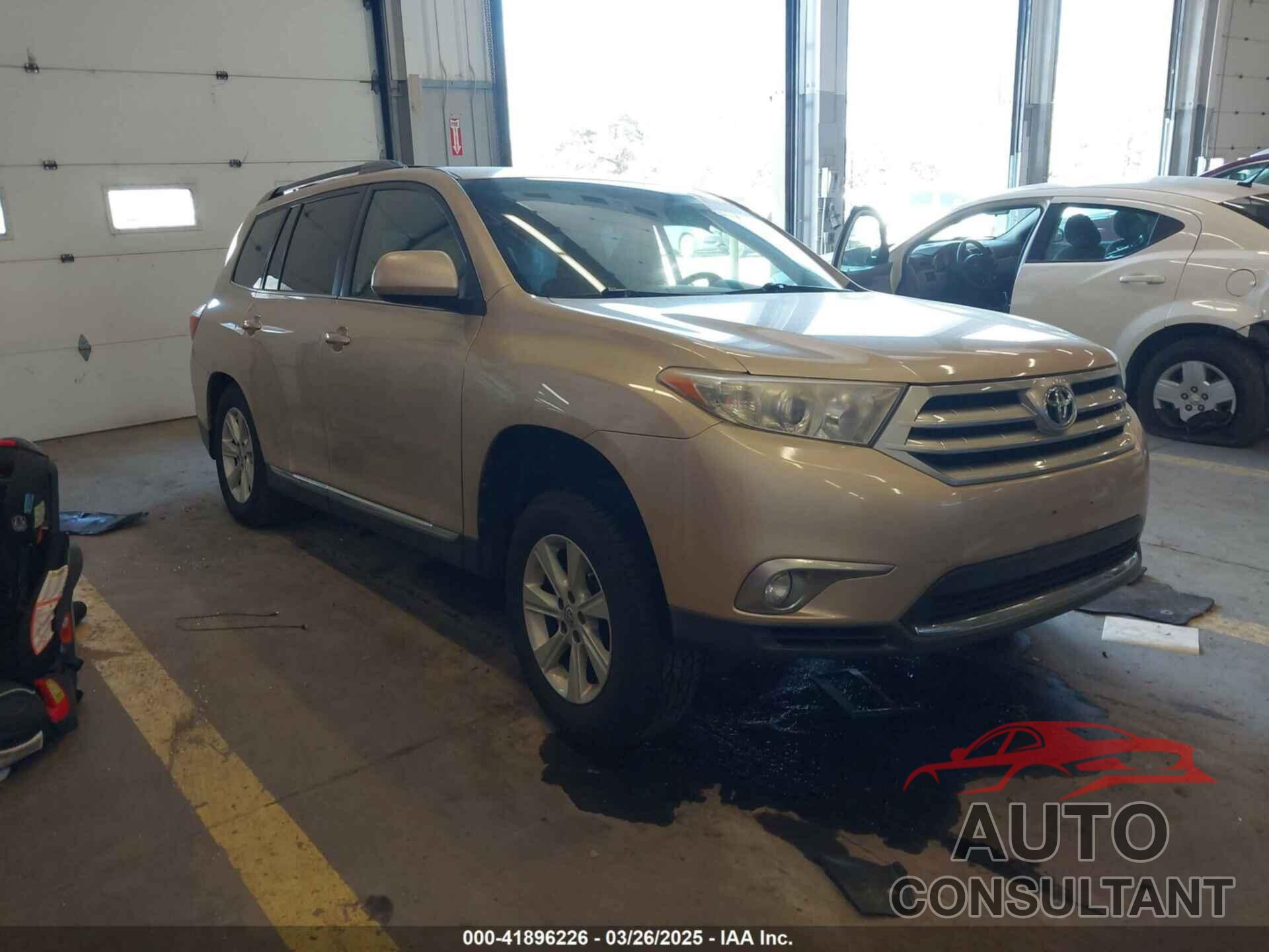 TOYOTA HIGHLANDER 2011 - 5TDBK3EHXBS055705