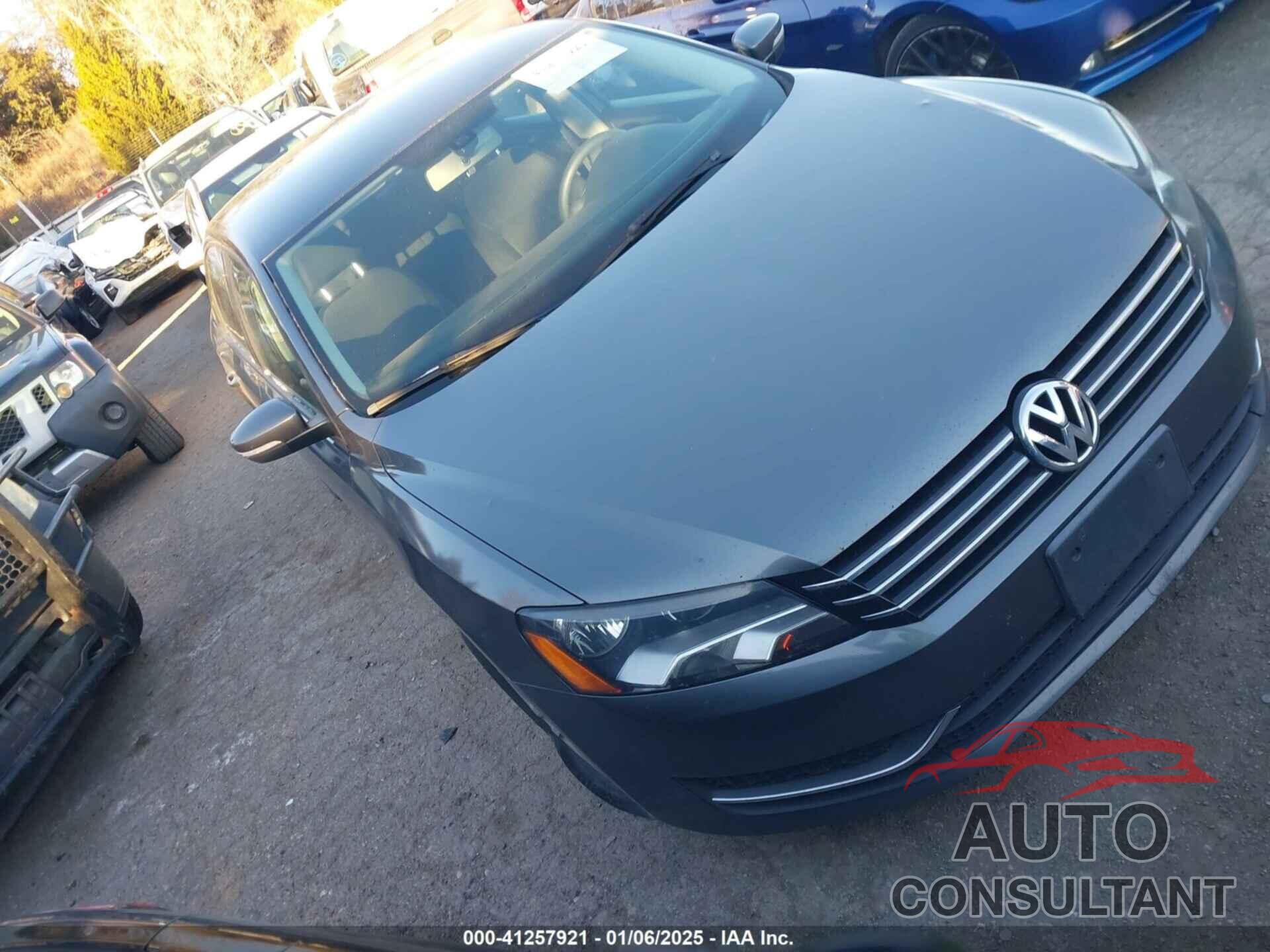 VOLKSWAGEN PASSAT 2014 - 1VWAS7A31EC056063