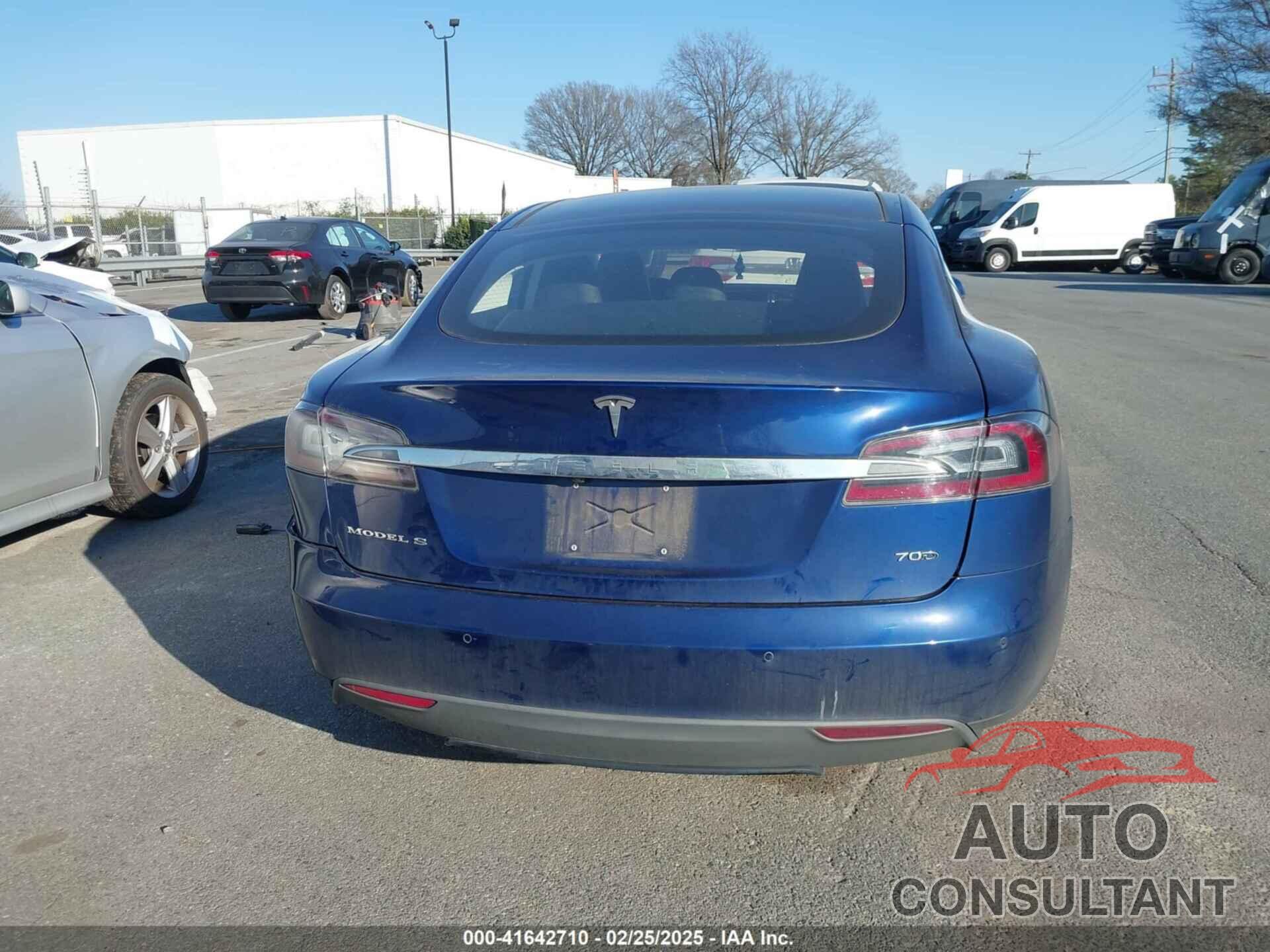 TESLA MODEL S 2015 - 5YJSA1S28FF085223