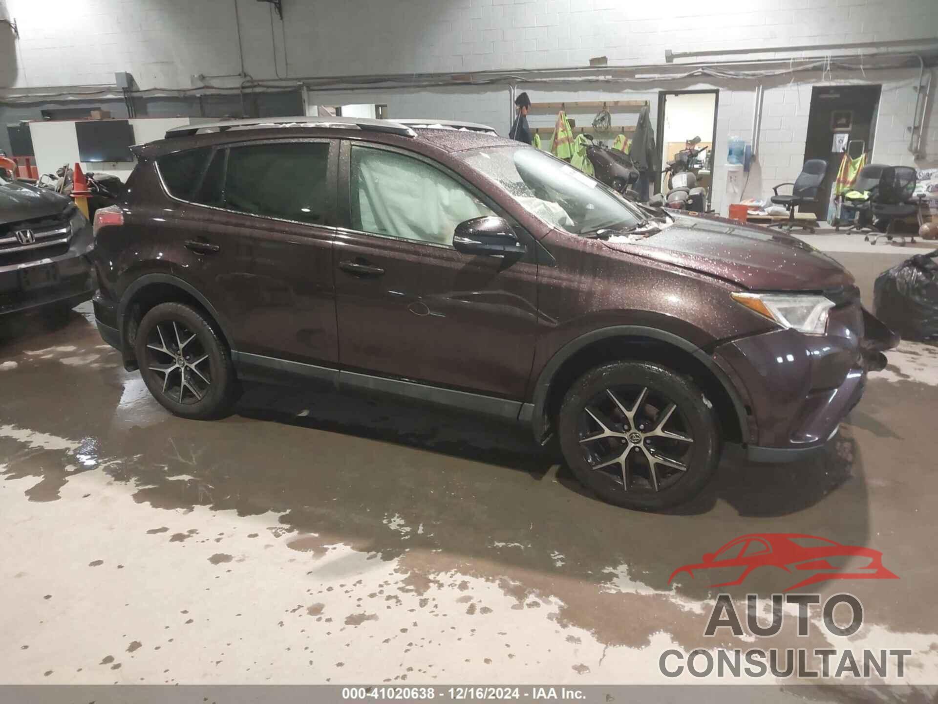 TOYOTA RAV4 2017 - 2T3JFREVXHW577444