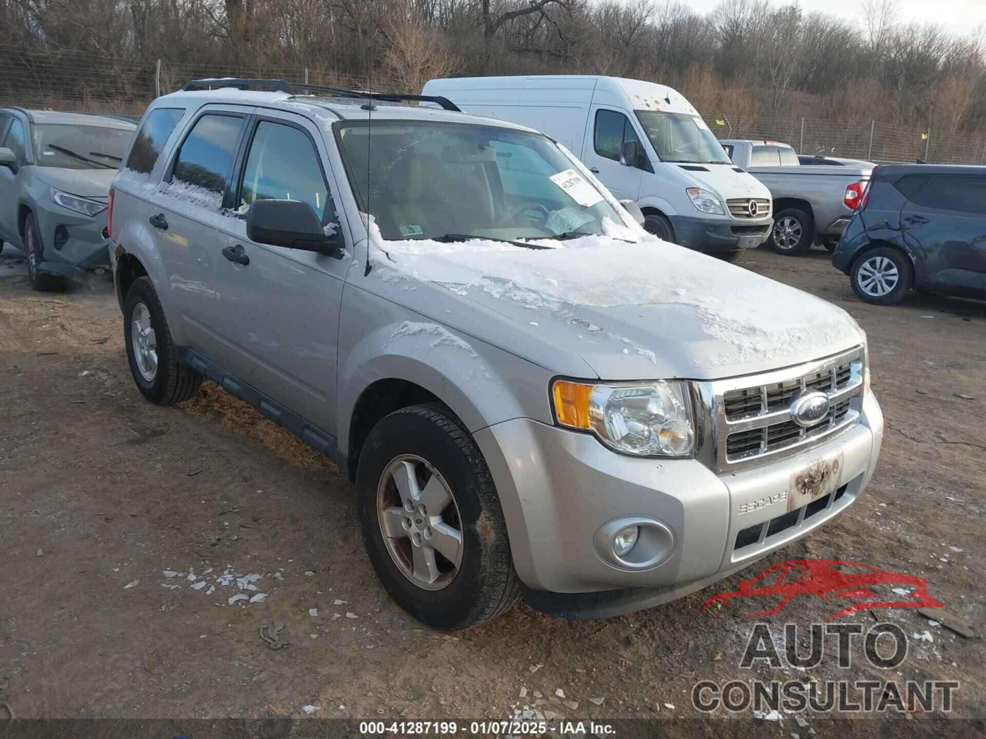 FORD ESCAPE 2009 - 1FMCU93G29KC99180