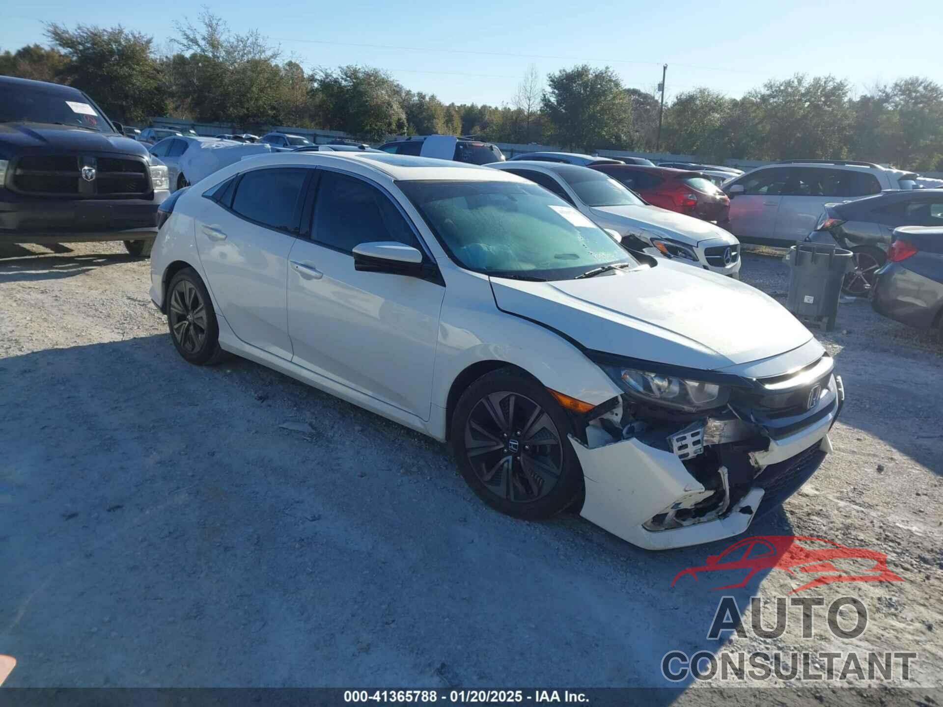 HONDA CIVIC 2017 - SHHFK7H58HU207731
