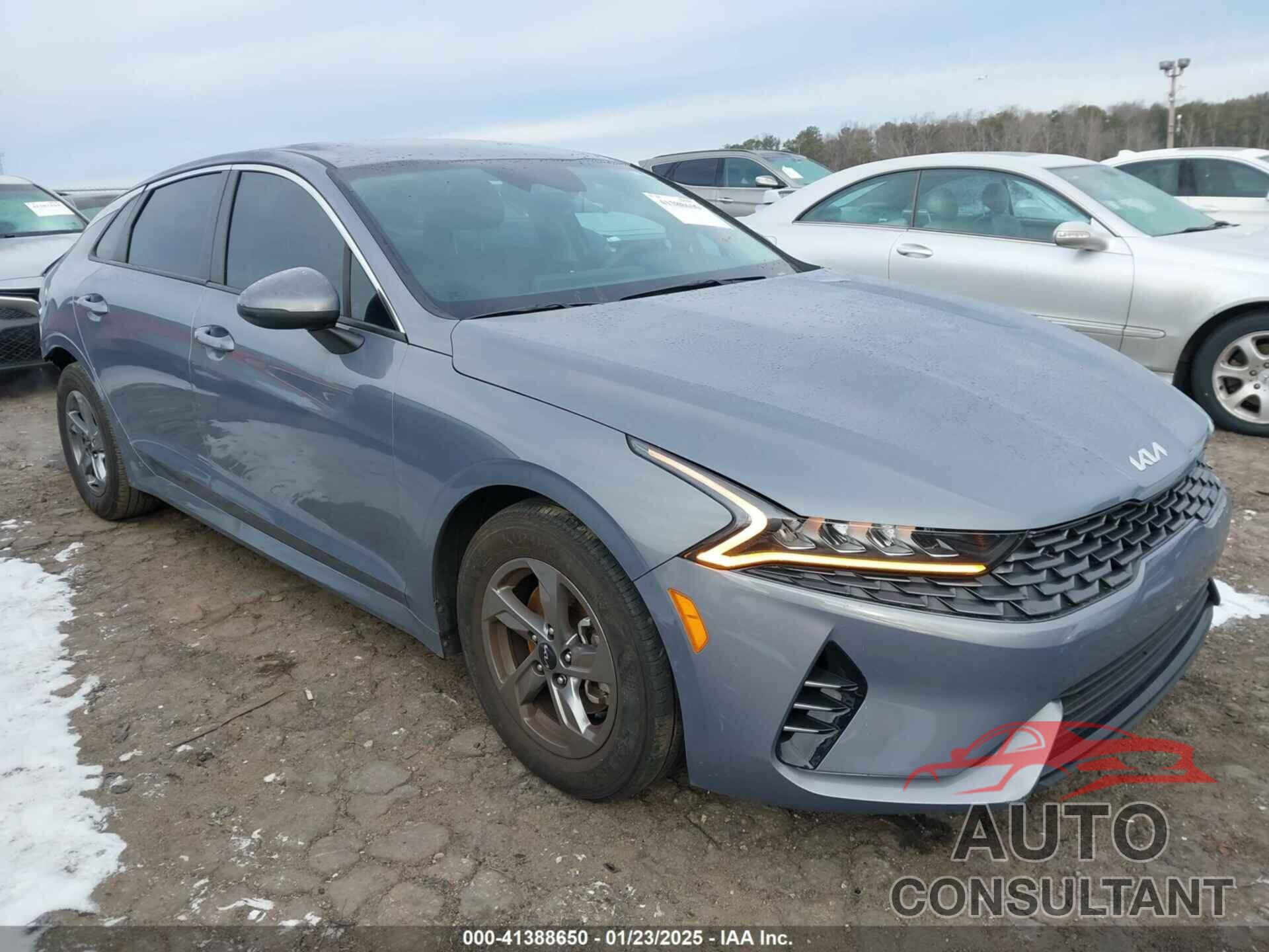 KIA K5 2023 - 5XXG14J29PG180252