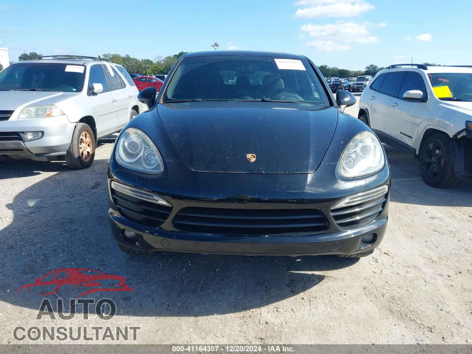 PORSCHE CAYENNE 2012 - WP1AA2A2XCLA08377