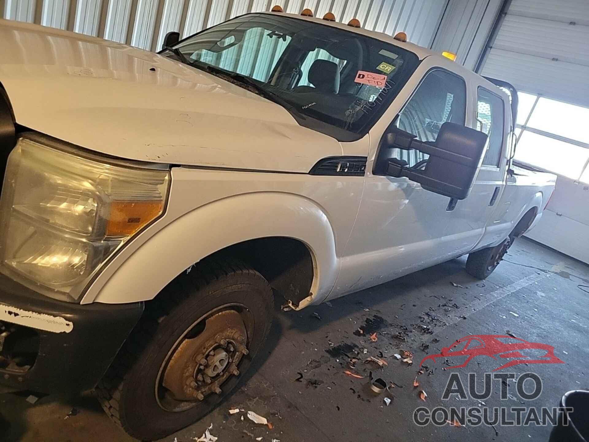 FORD F-250 2011 - 1FT7W2B65BEC59048