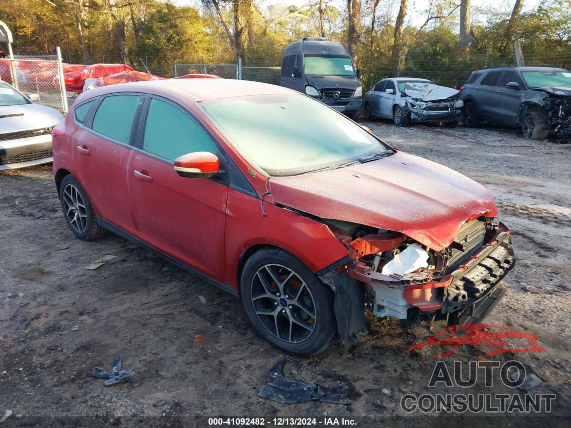 FORD FOCUS 2018 - 1FADP3M28JL307349