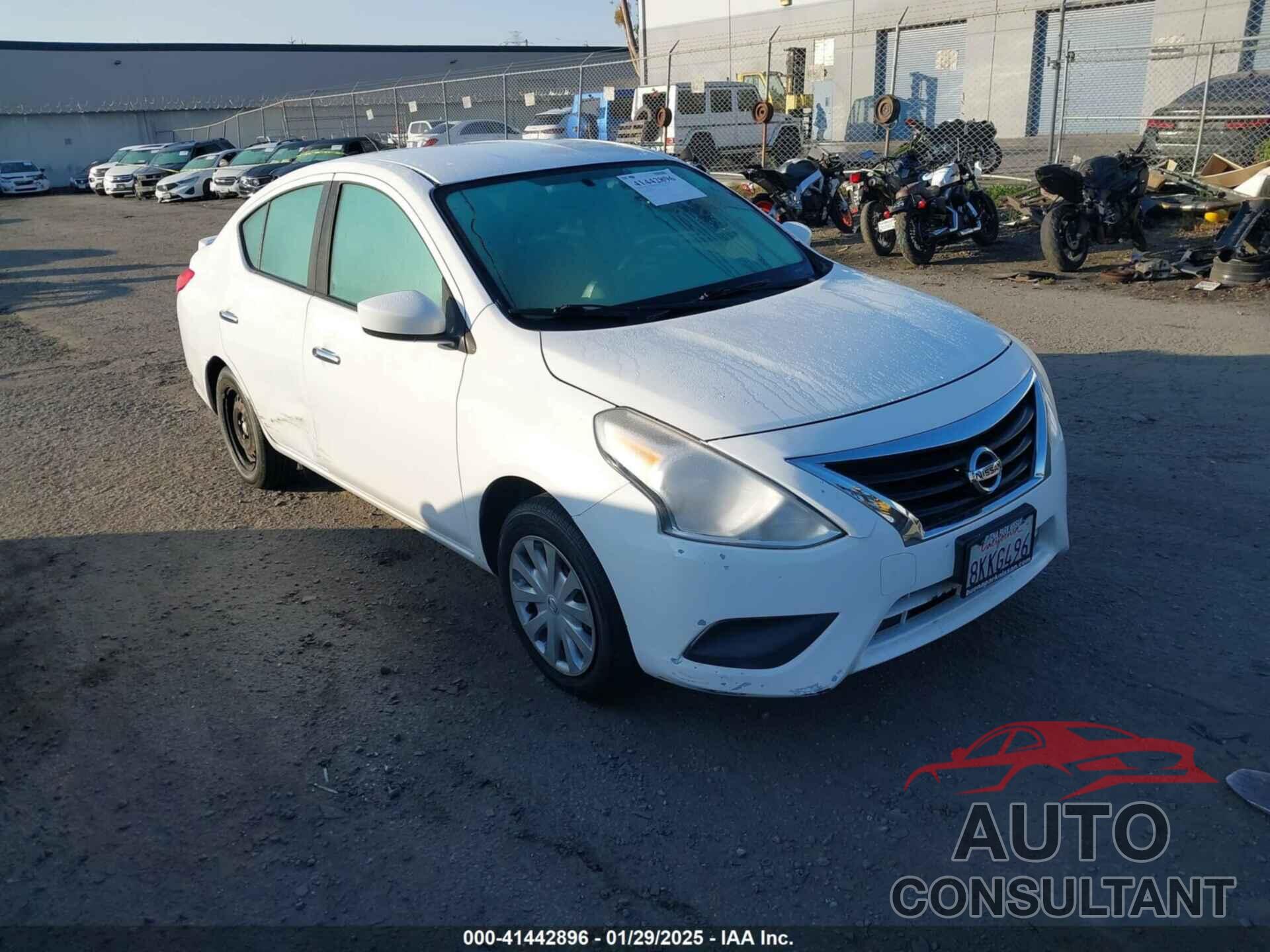 NISSAN VERSA 2017 - 3N1CN7AP0HK441928