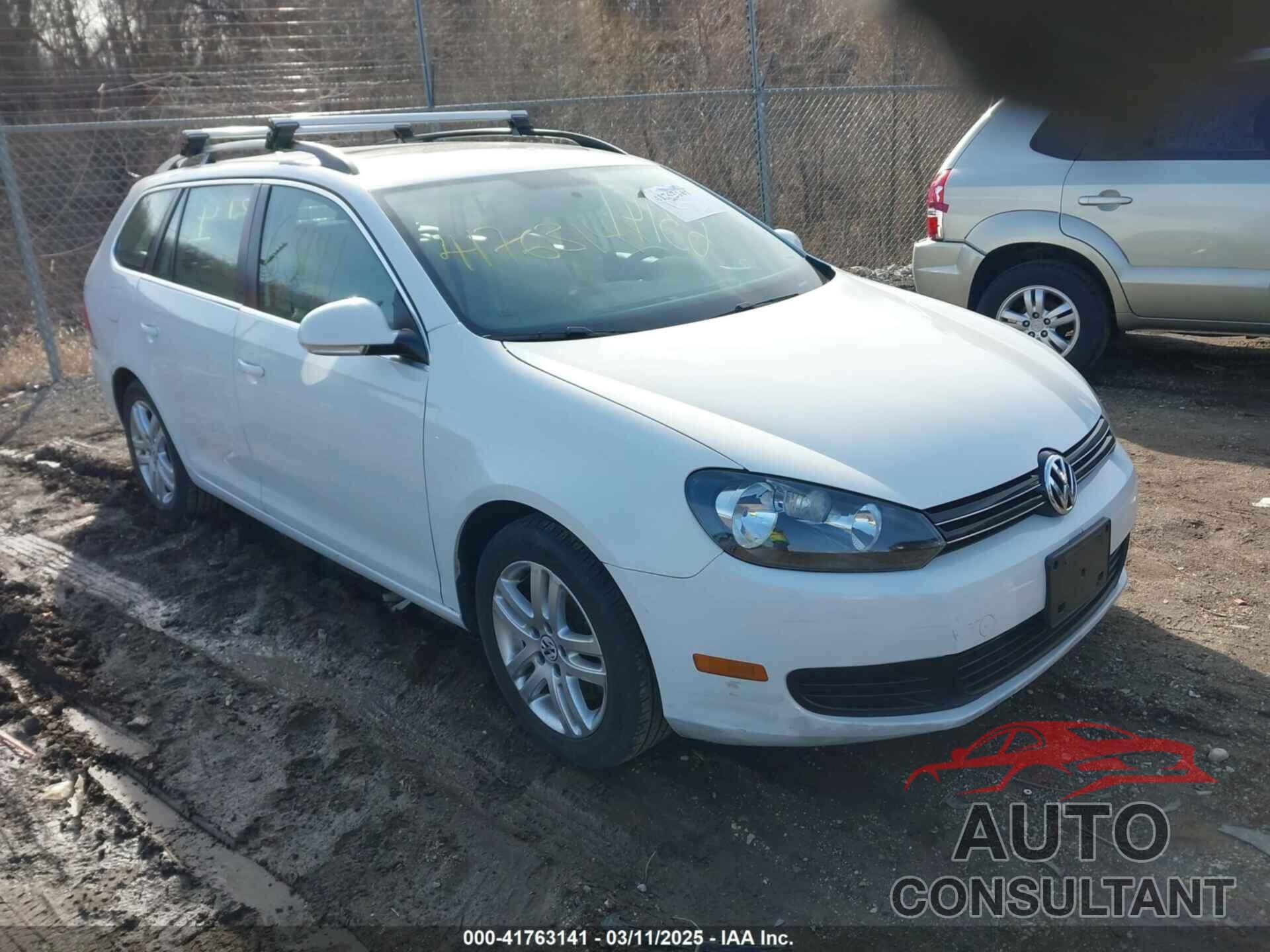 VOLKSWAGEN JETTA SPORTWAGEN 2011 - 3VWPL7AJ9BM646611
