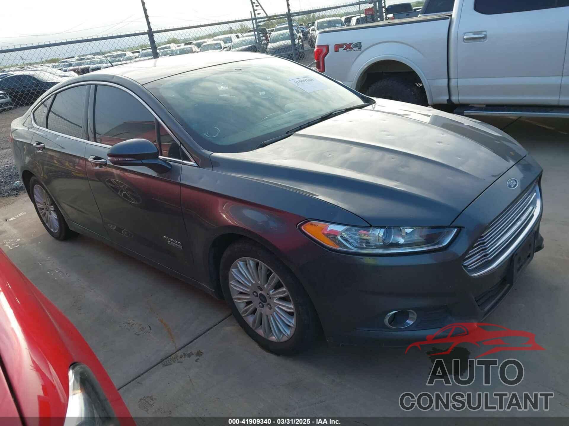 FORD FUSION ENERGI 2015 - 3FA6P0PU5FR225754