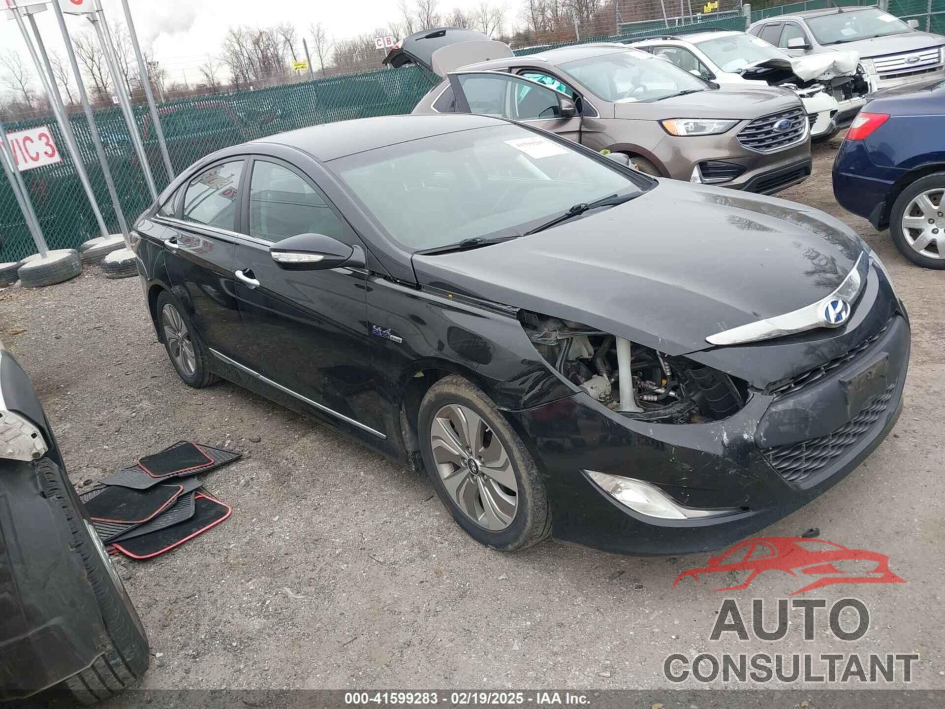 HYUNDAI SONATA HYBRID 2013 - KMHEC4A42DA101817