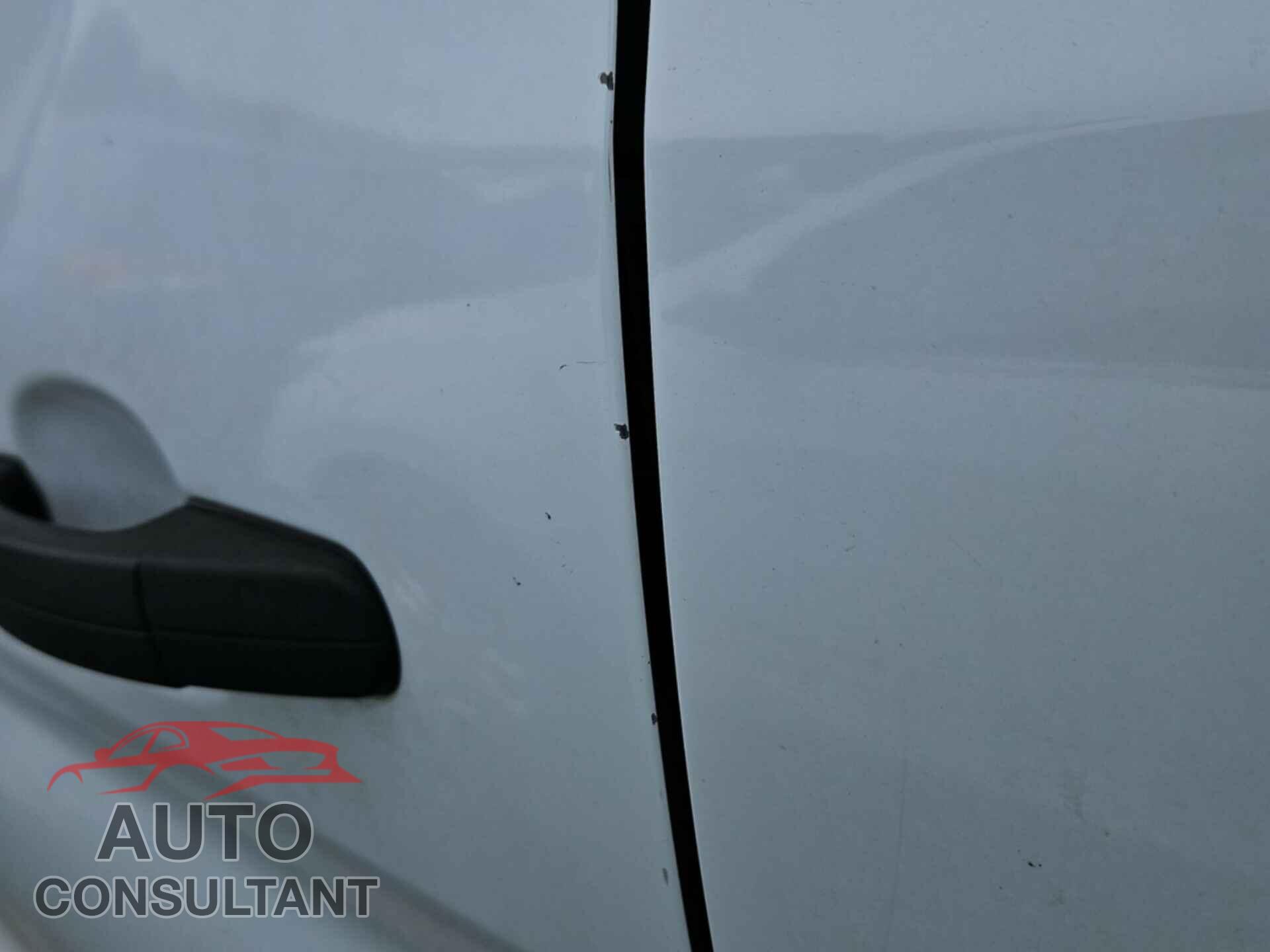 FORD TRANSIT 2015 - 1FTNE2YM4FKB32301