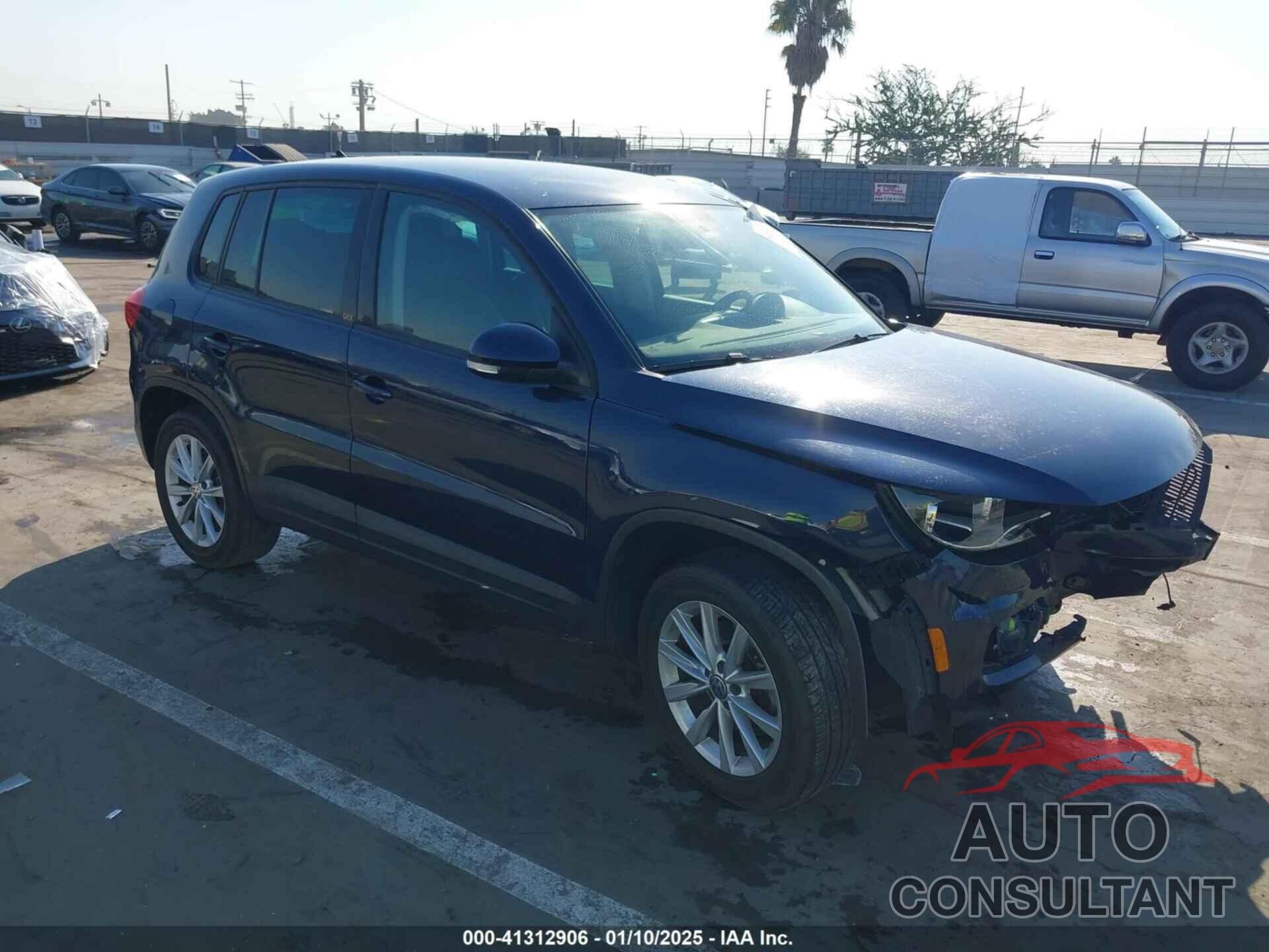 VOLKSWAGEN TIGUAN 2014 - WVGBV3AX7EW616298