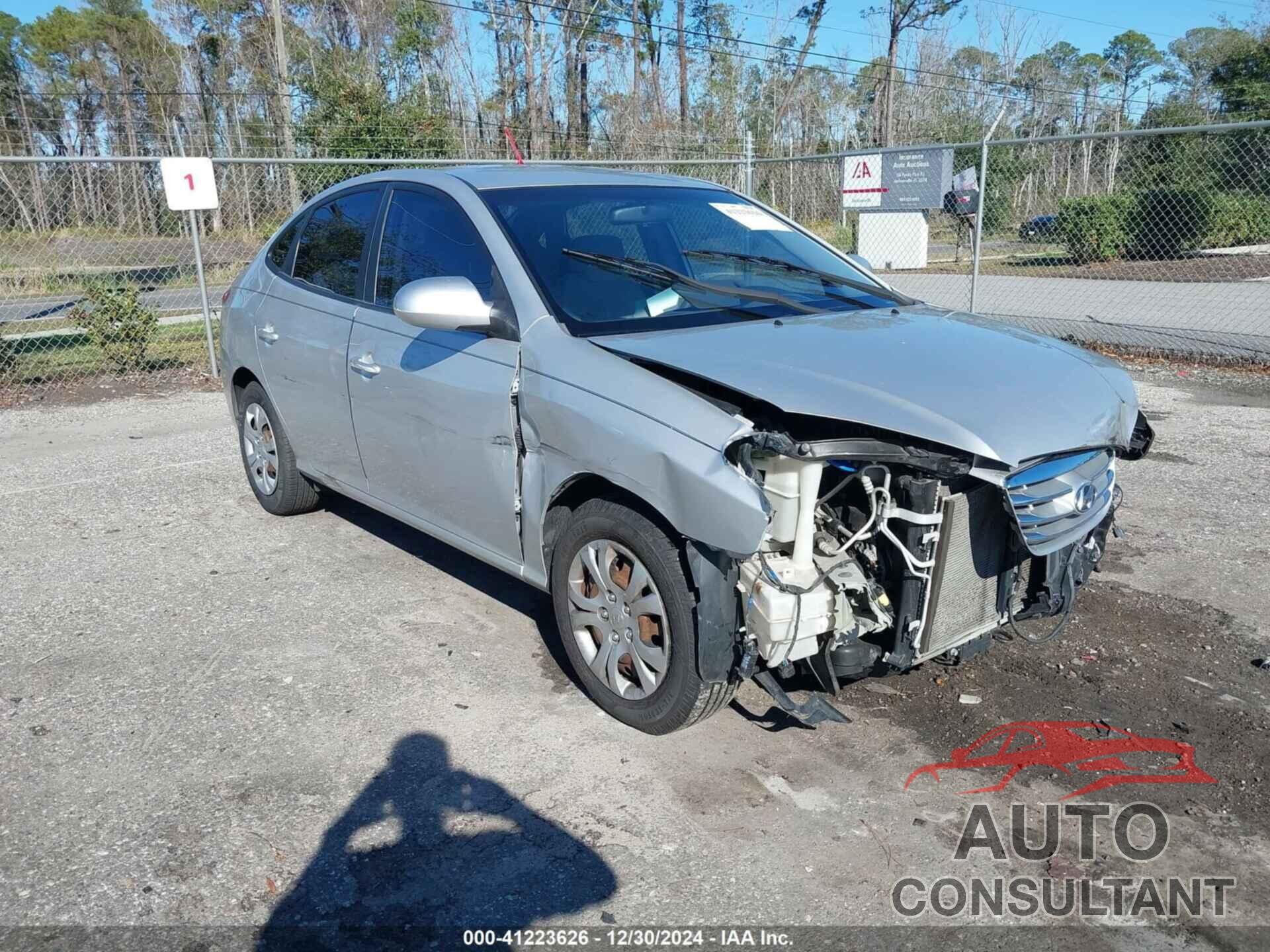 HYUNDAI ELANTRA 2010 - KMHDU4ADXAU841585