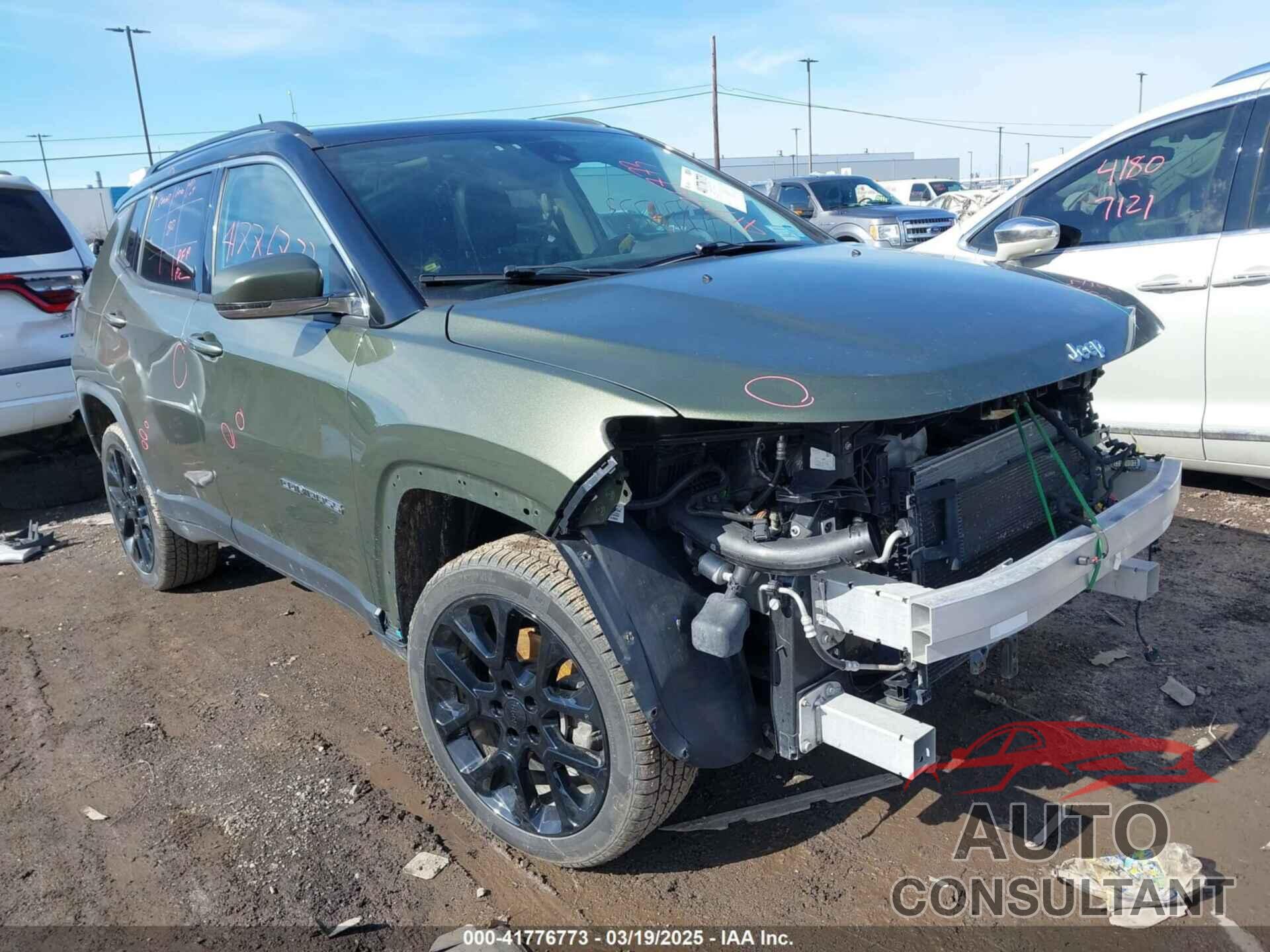 JEEP COMPASS 2018 - 3C4NJDCB0JT483727