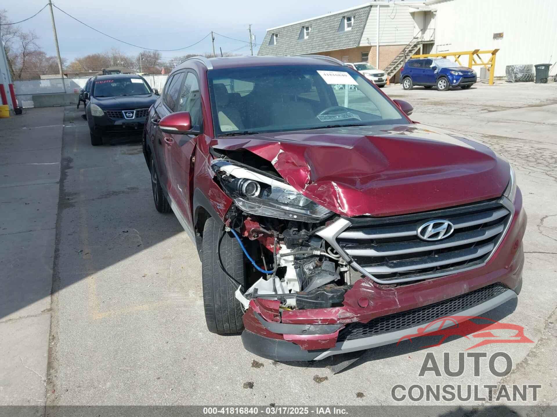 HYUNDAI TUCSON 2017 - KM8J33A29HU390142
