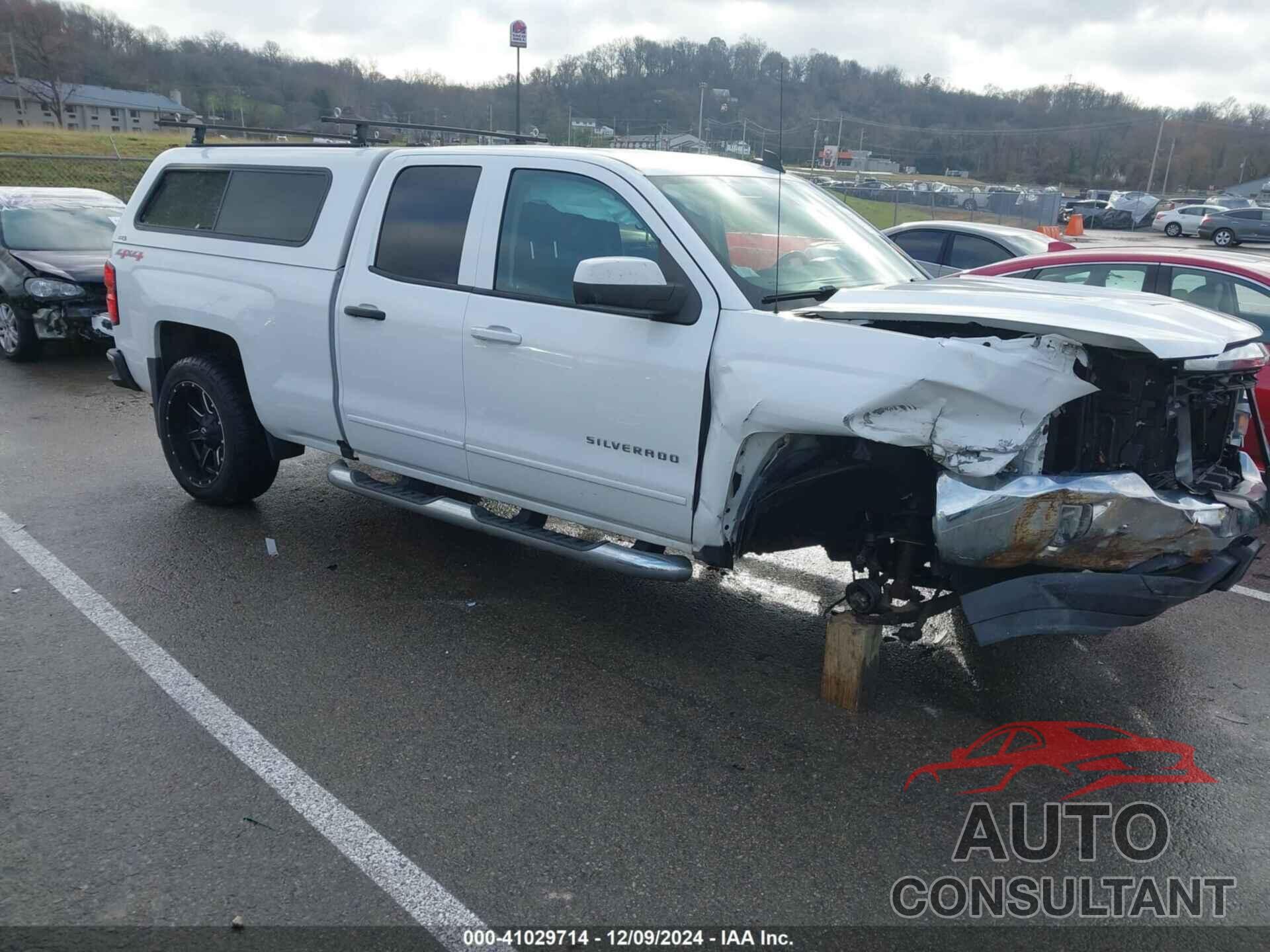 CHEVROLET SILVERADO 1500 2016 - 1GCVKREC0GZ231445